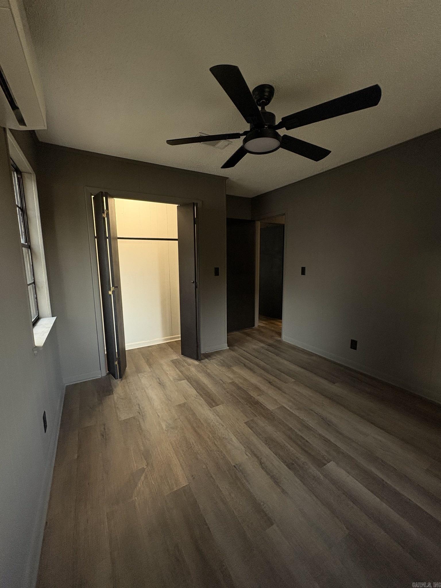 606 S Vine Street Property Photo 11