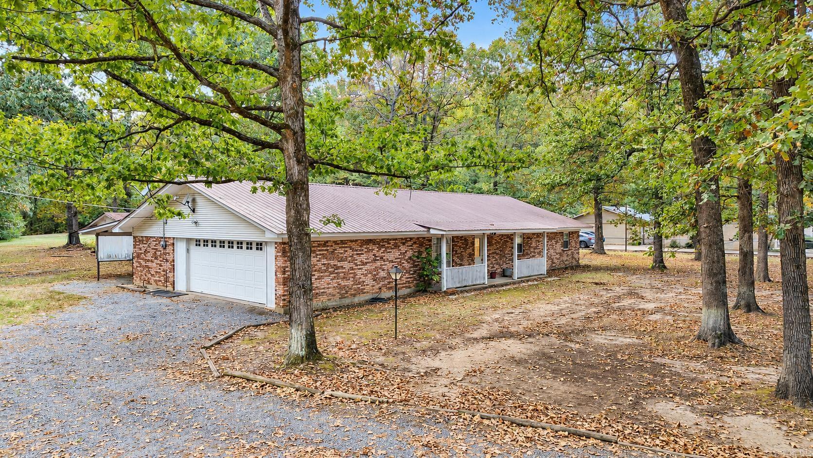 10624 Glendale Road Property Photo 2