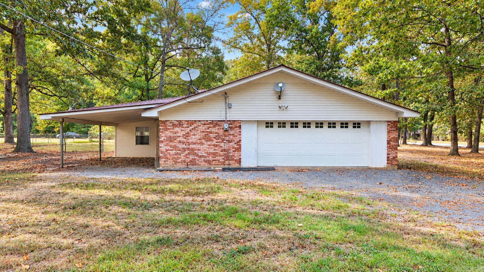 10624 Glendale Road Property Photo 8