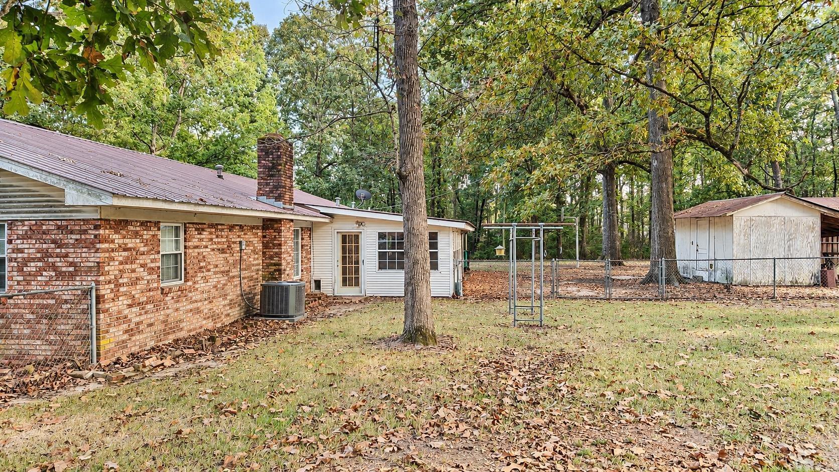 10624 Glendale Road Property Photo 9