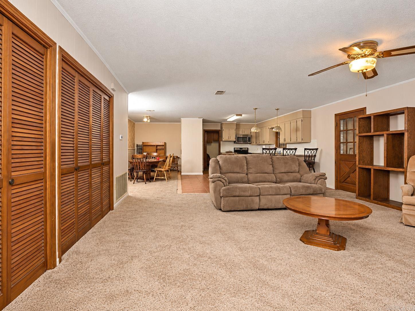 10624 Glendale Road Property Photo 16