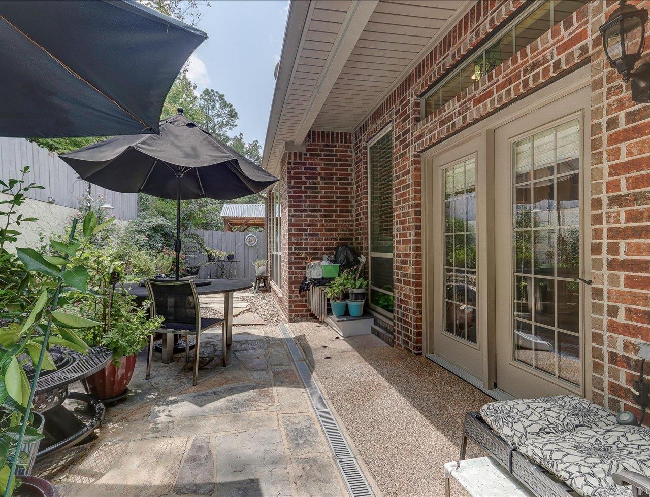 113 Burchwood Bay Cove Property Photo 4