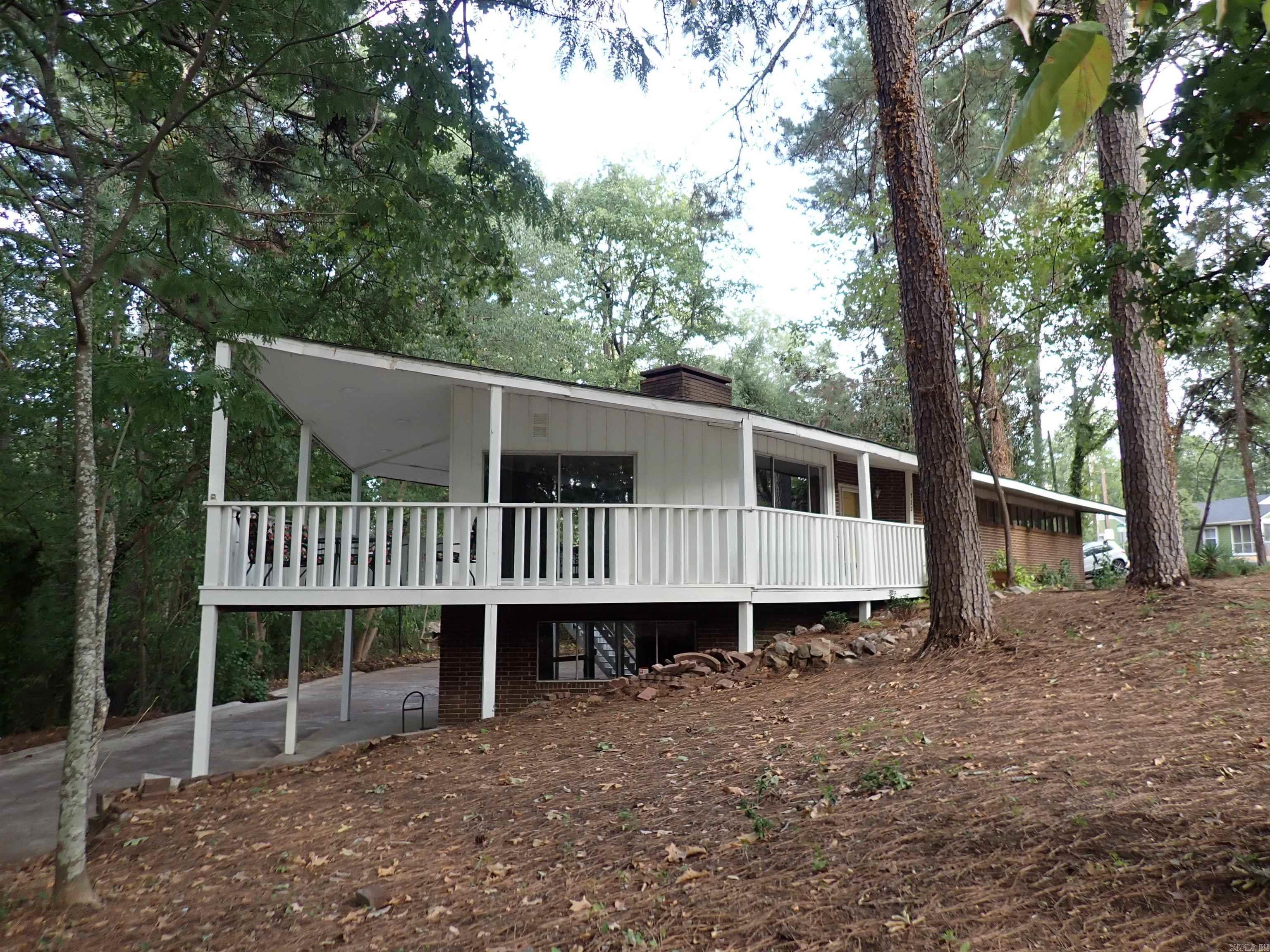 722 N 15th Street Property Photo 4