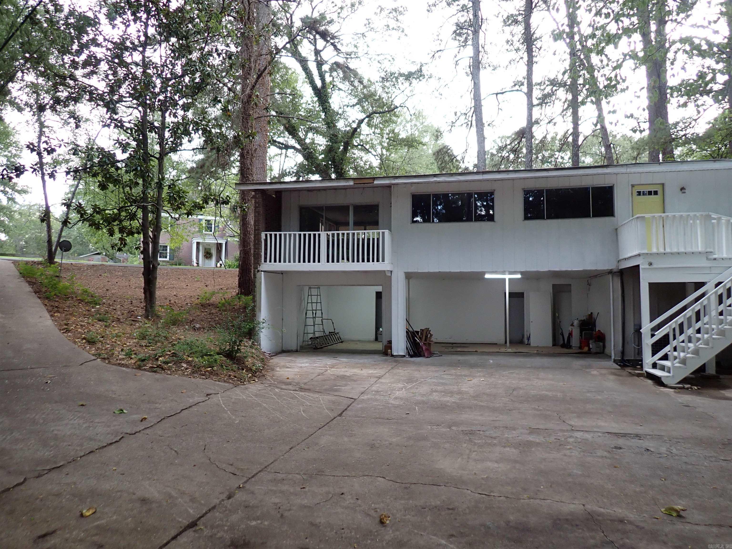 722 N 15th Street Property Photo 8