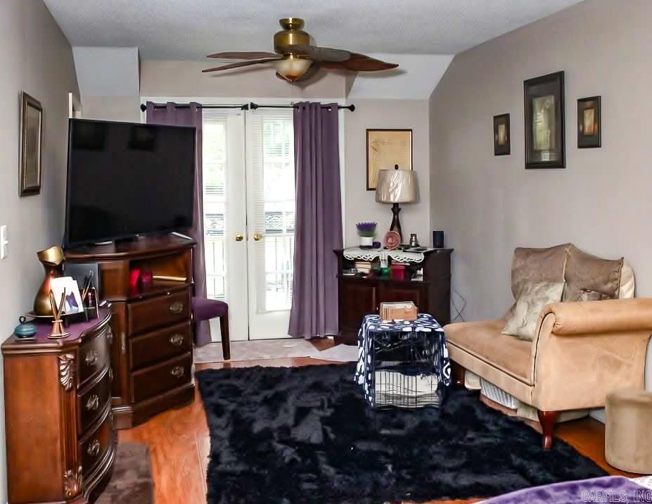 6621 Chateau Drive Property Photo 31