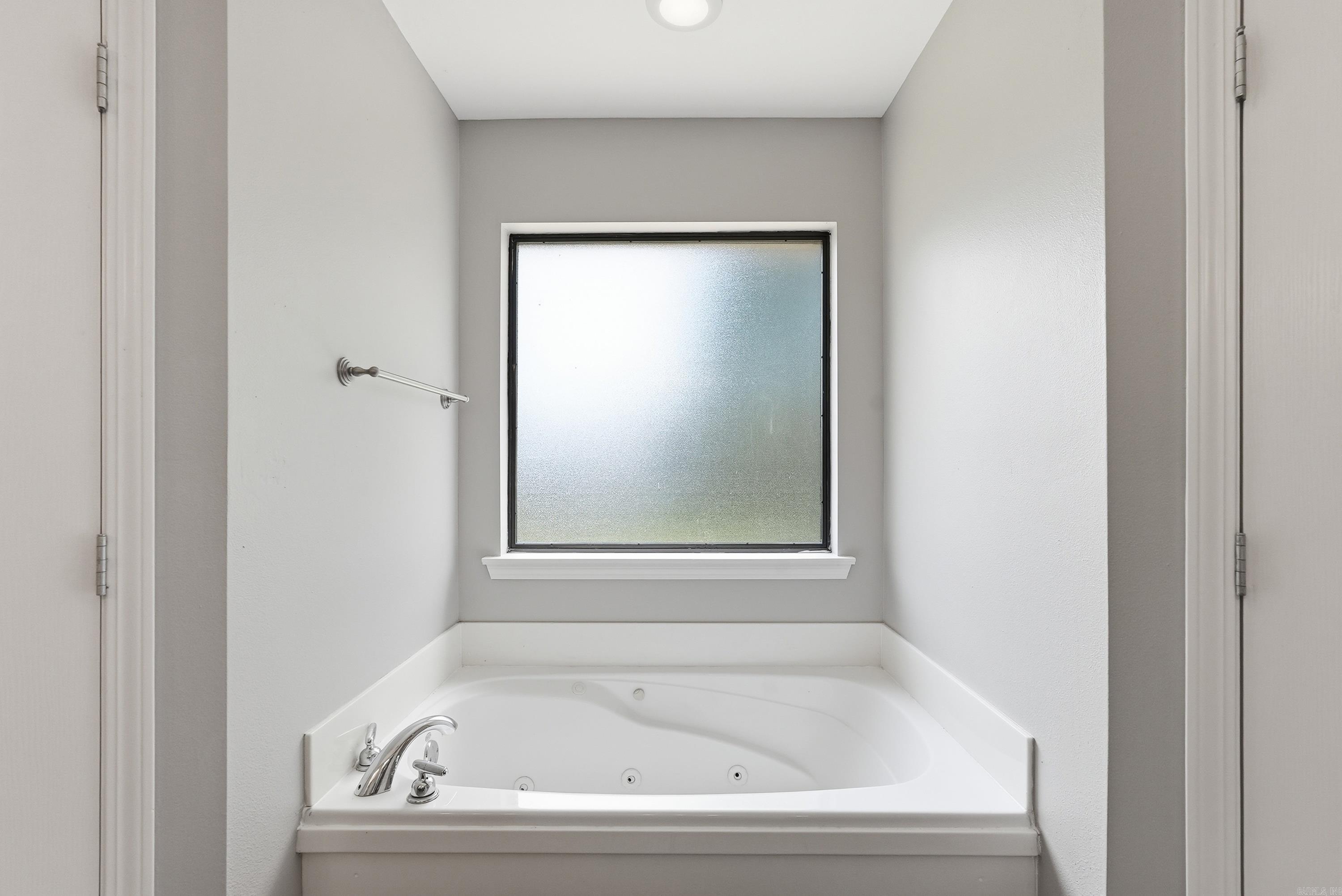 2505 Gladiola Property Photo 23