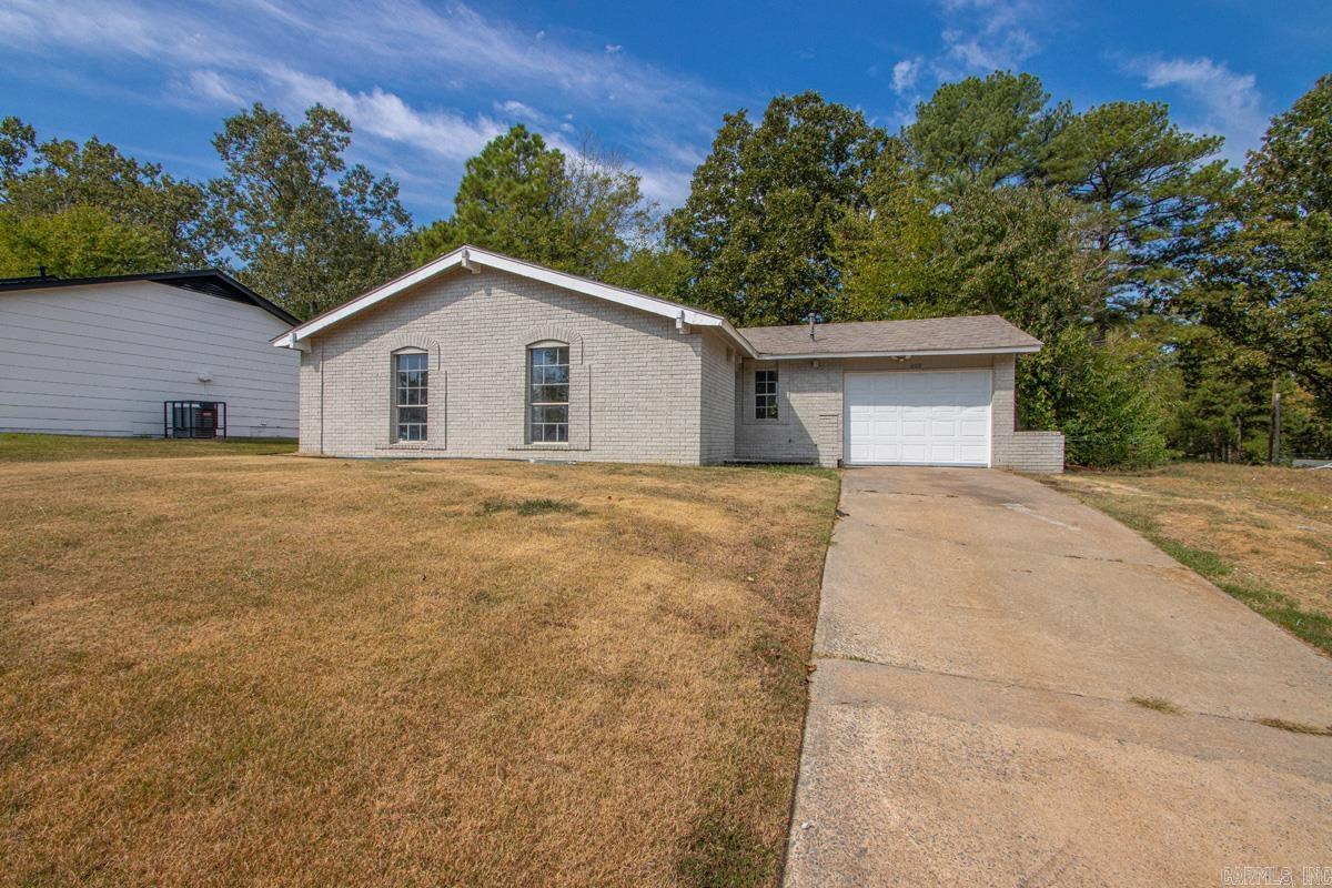 1808 Joyce Ct Property Photo 3