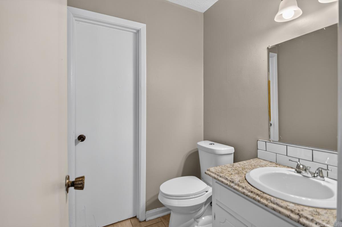 1808 Joyce Ct Property Photo 16