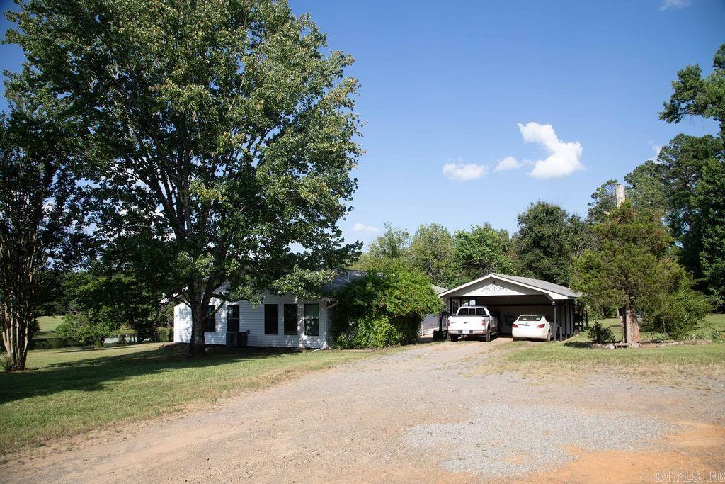 2640 Moores Church Rd Property Photo 2