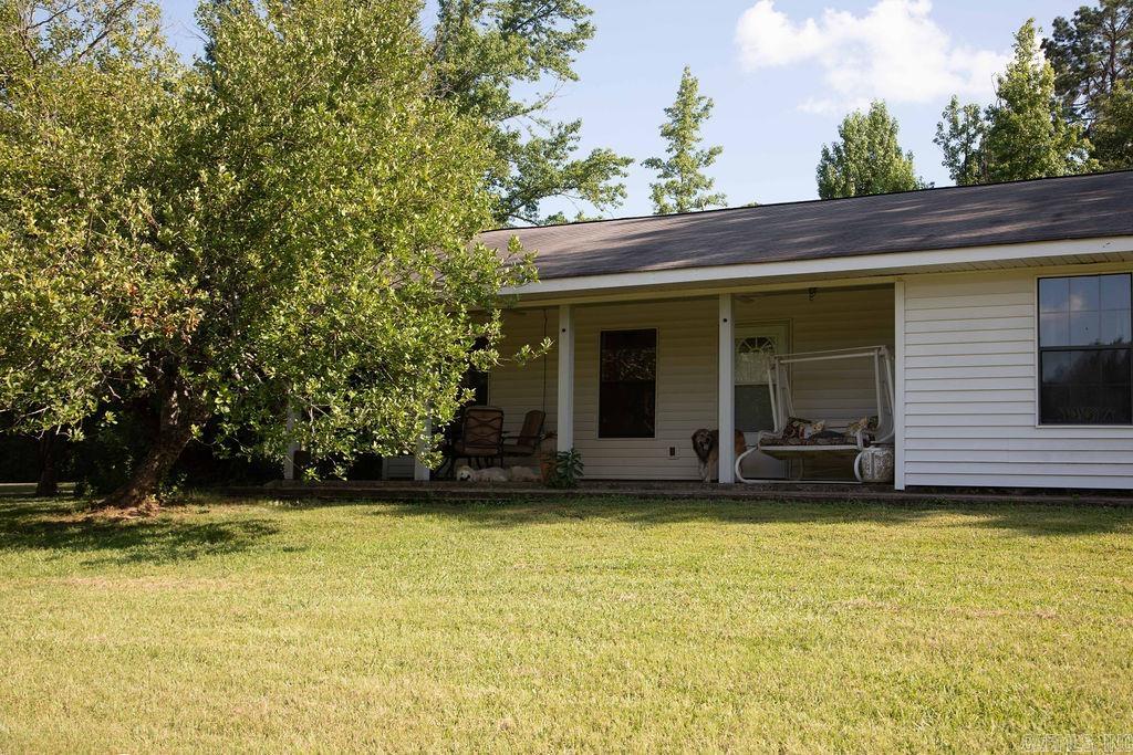2640 Moores Church Rd Property Photo 4