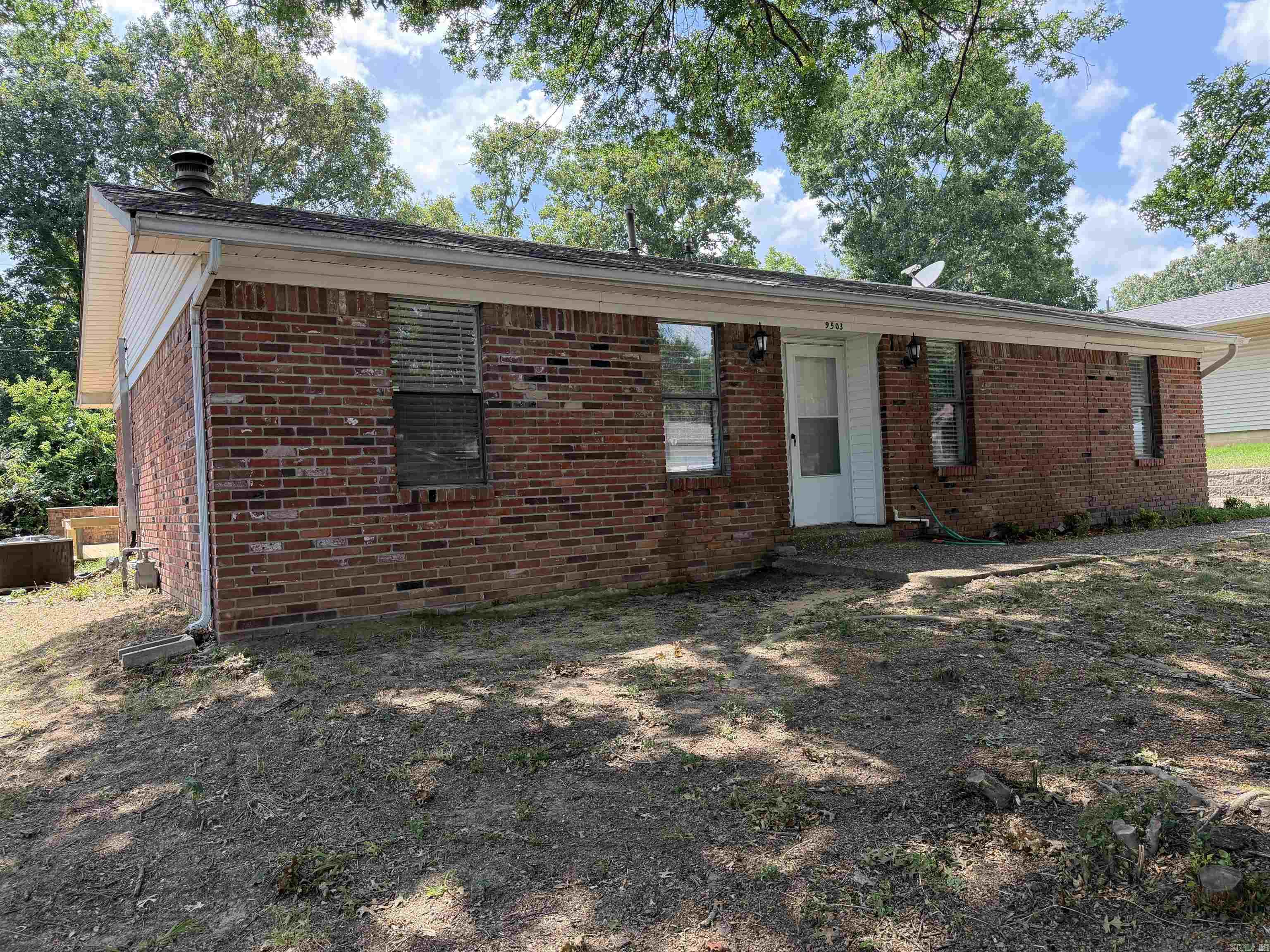 9503 Maryland Cove Property Photo 3