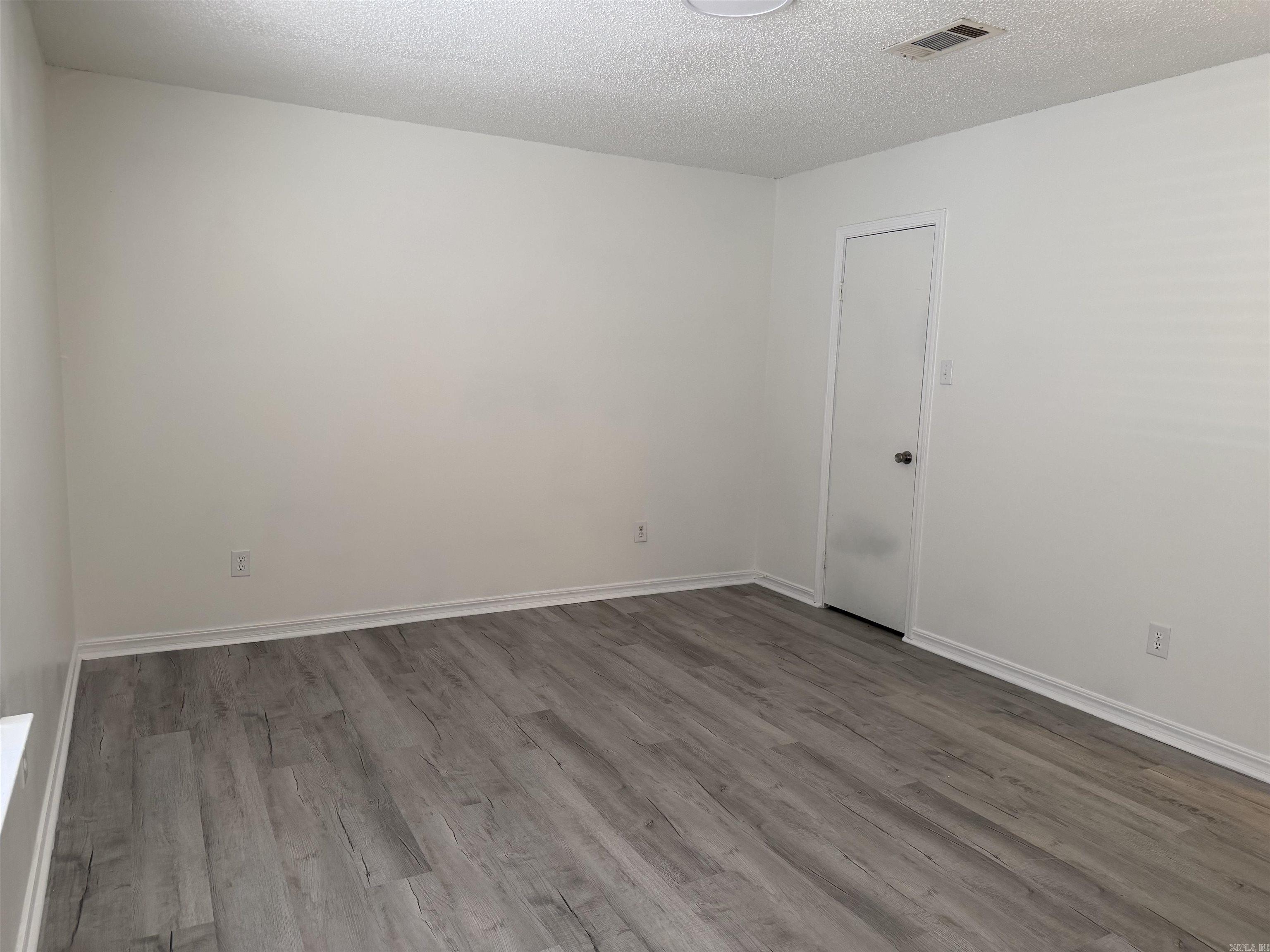 9503 Maryland Cove Property Photo 21