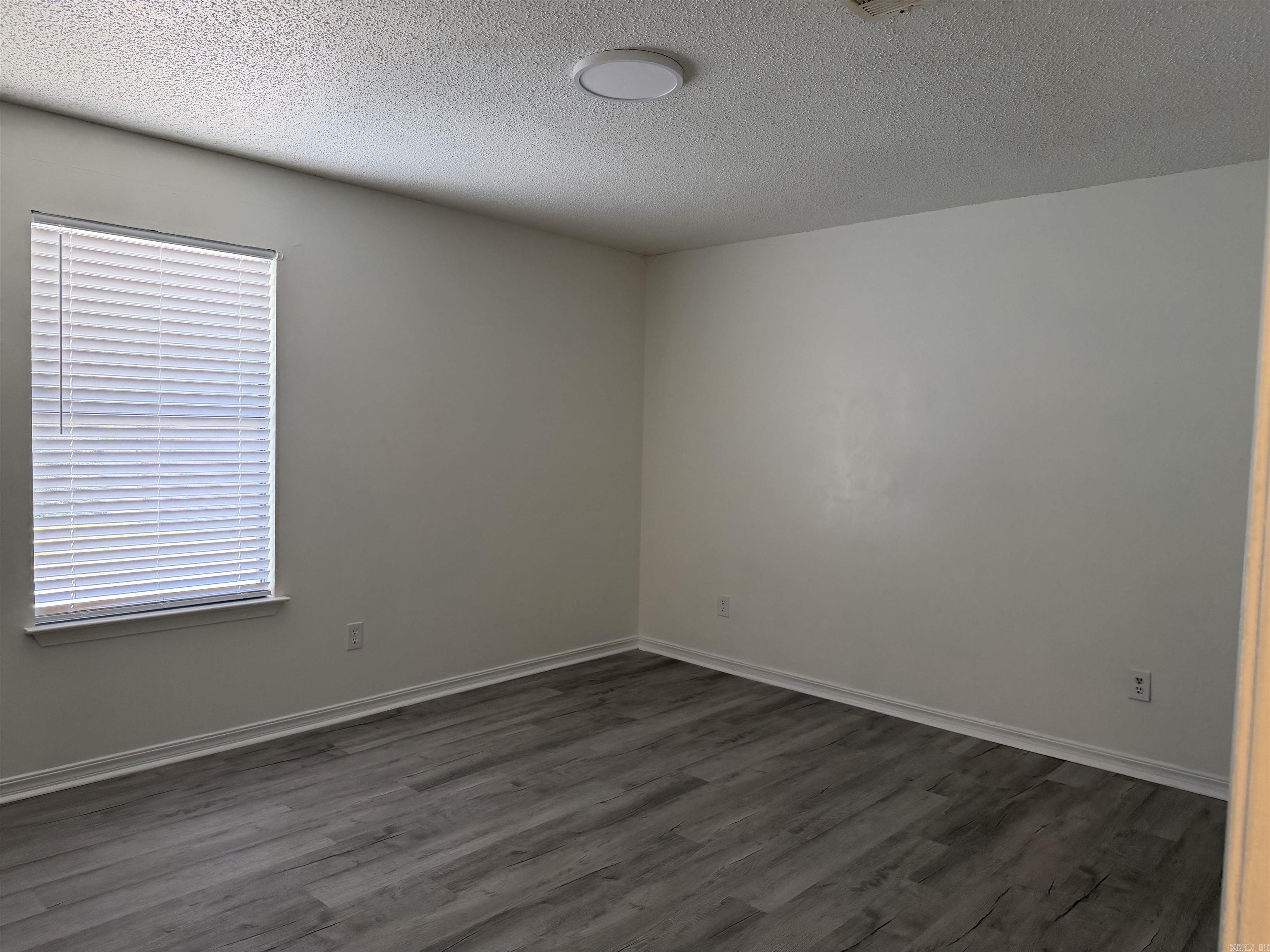 9503 Maryland Cove Property Photo 22