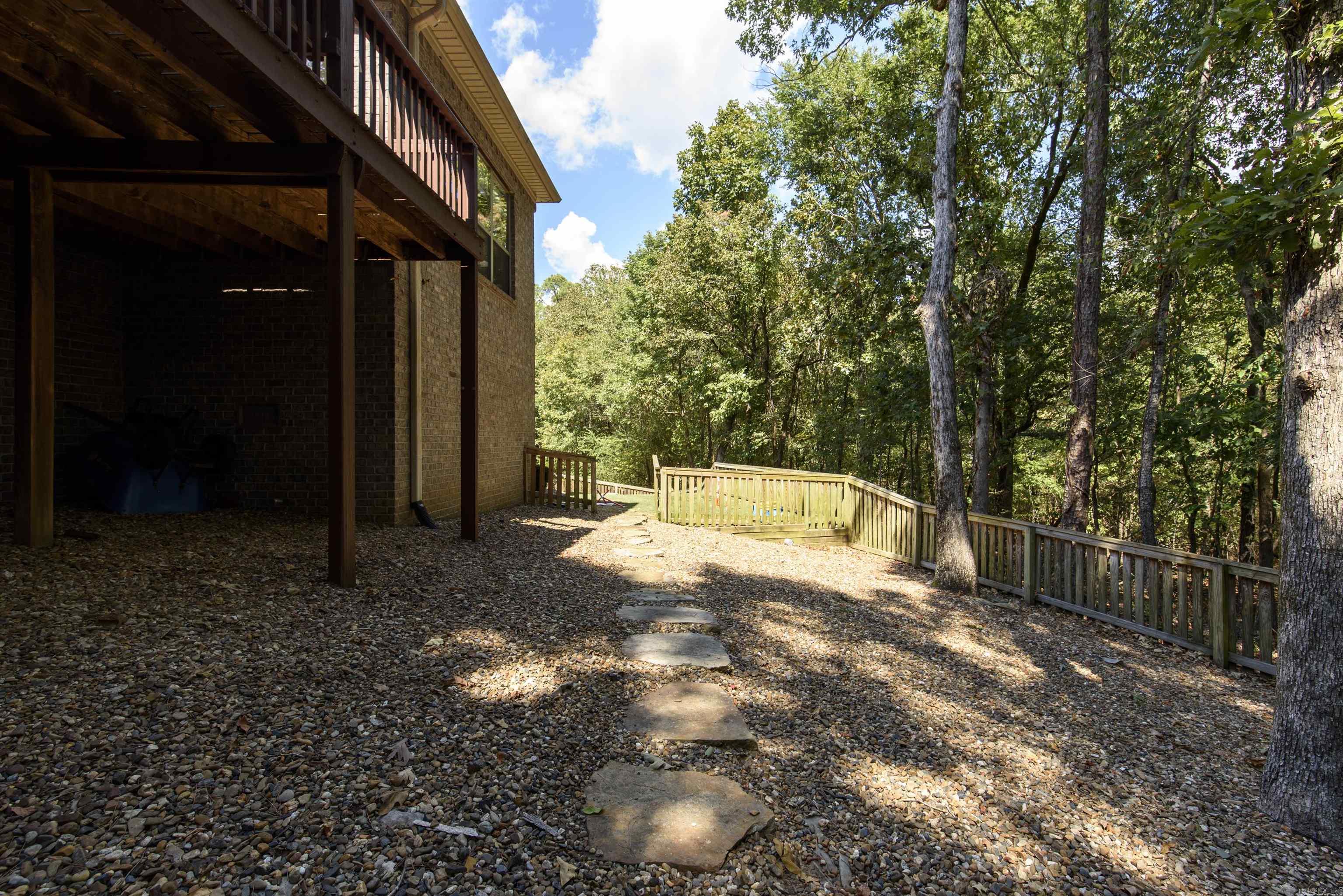9 Wood Thrush Point Property Photo 27