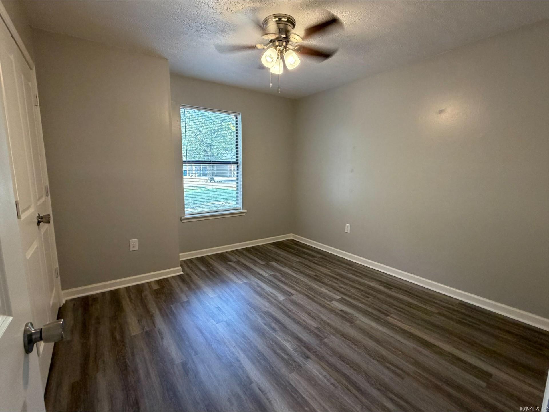 2104 West Street Property Photo 8