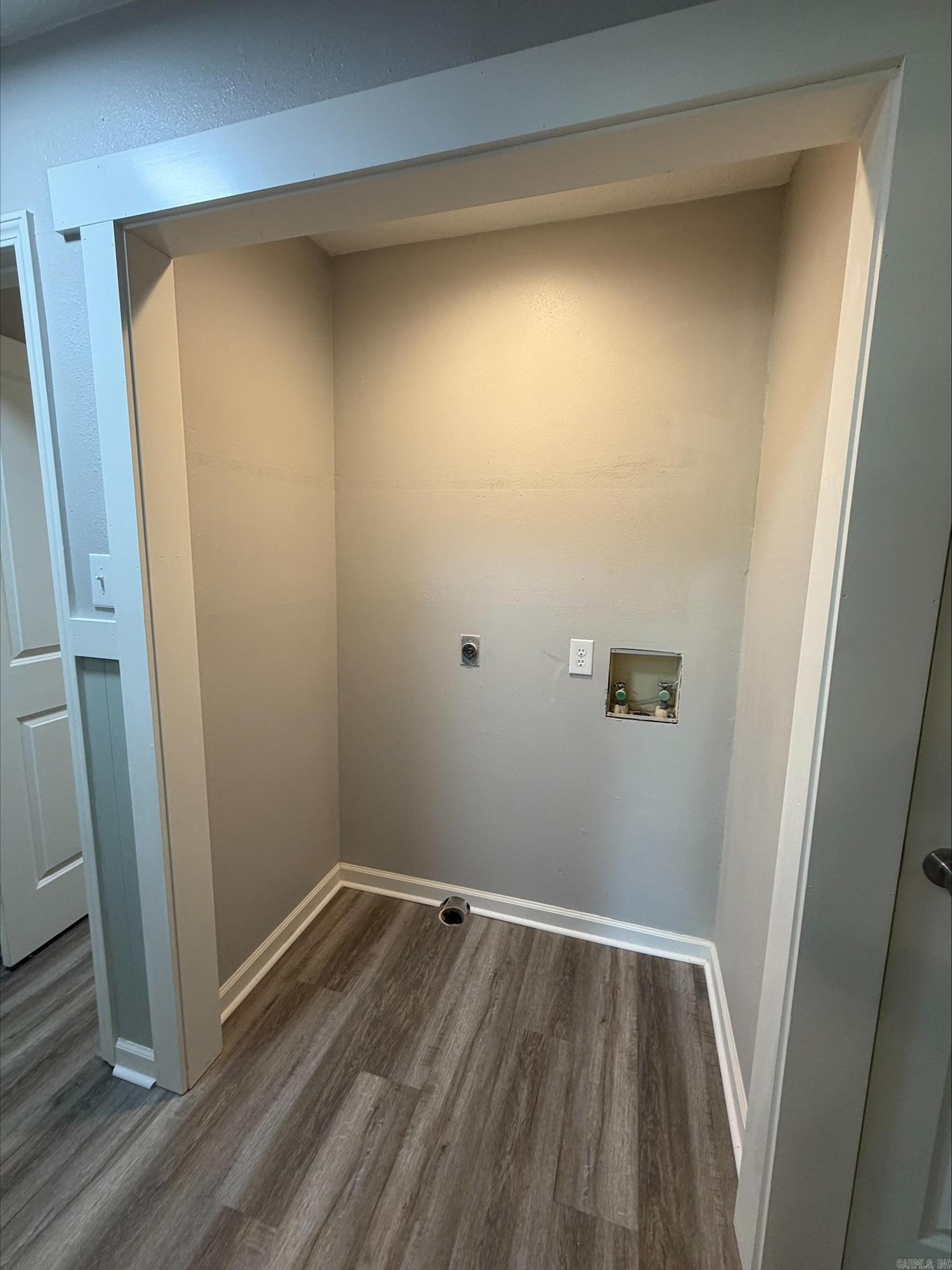 2104 West Street Property Photo 10