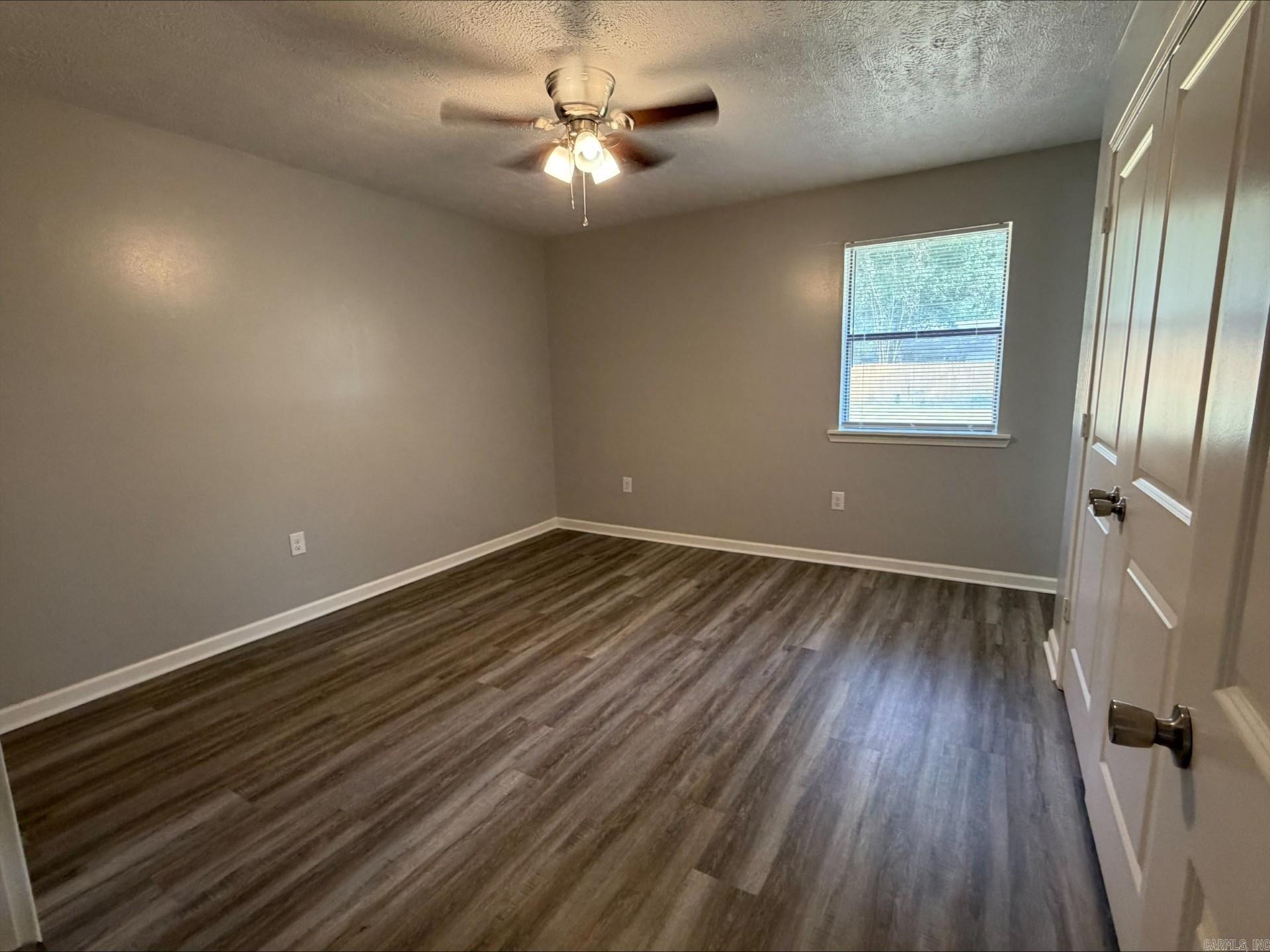 2104 West Street Property Photo 14