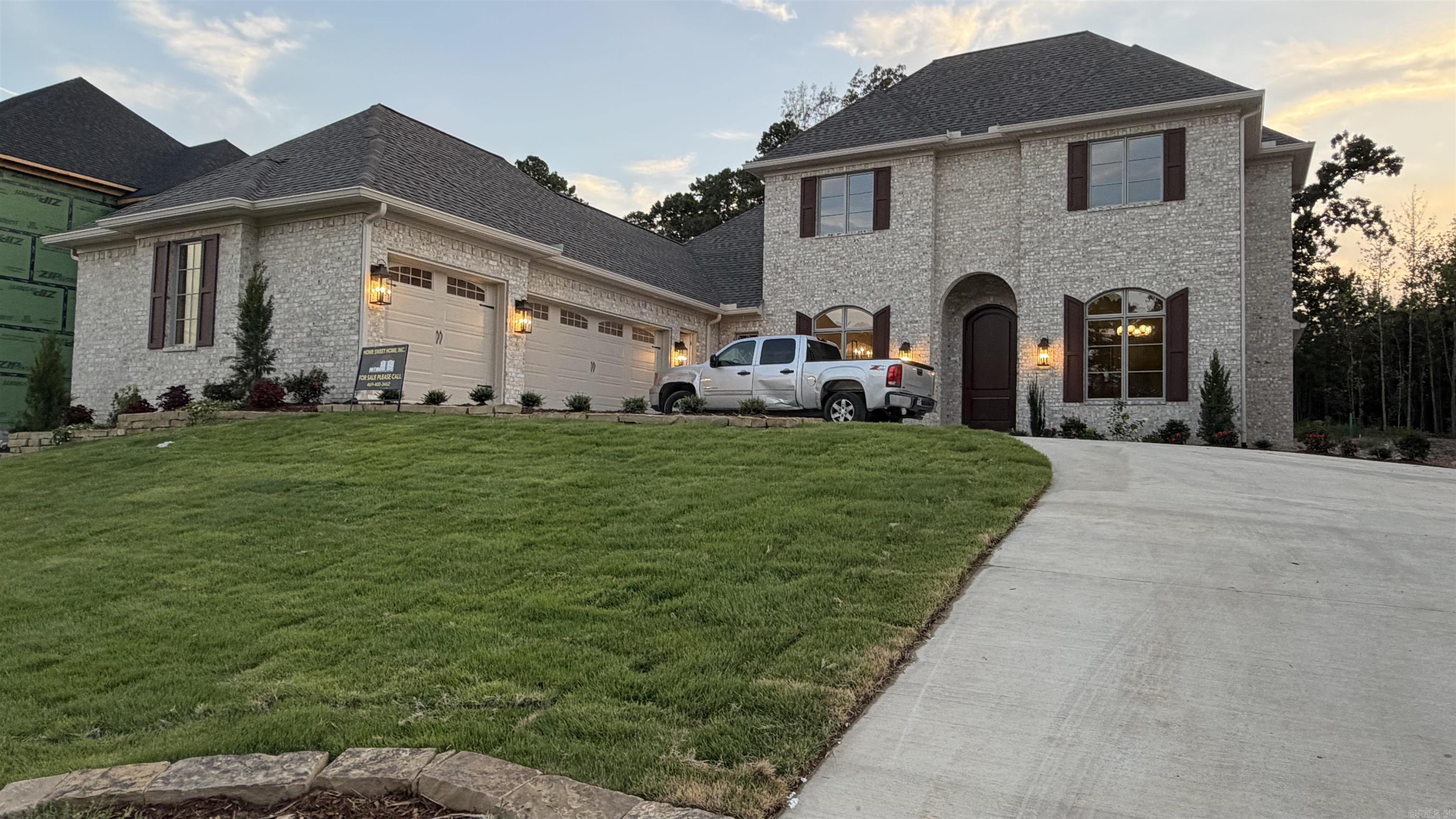 64 Miramont Circle Property Photo 1