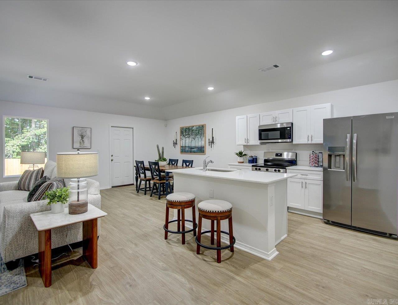 520 Chakka Loop Property Photo 4
