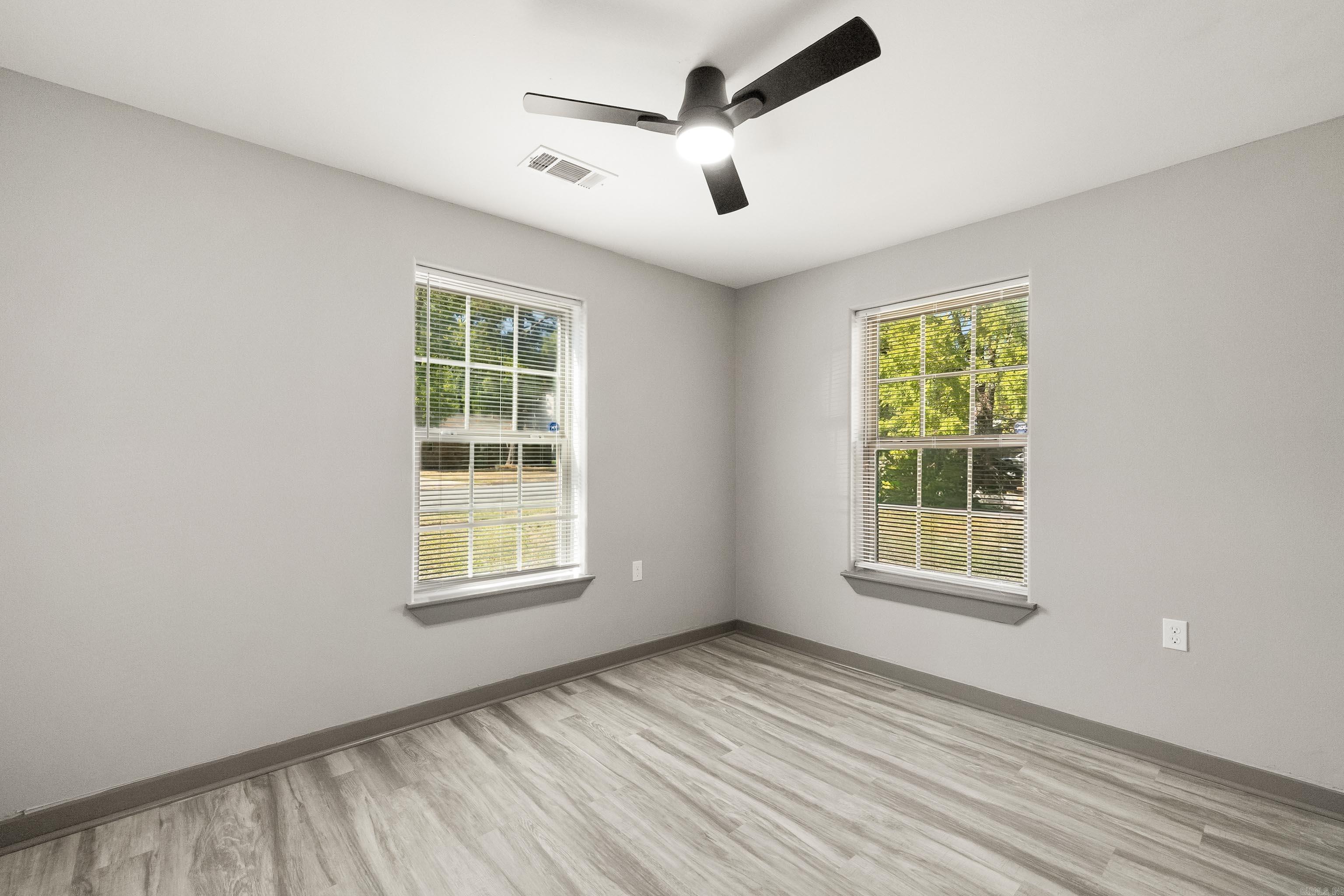 2309 Dorchester Drive Property Photo 25