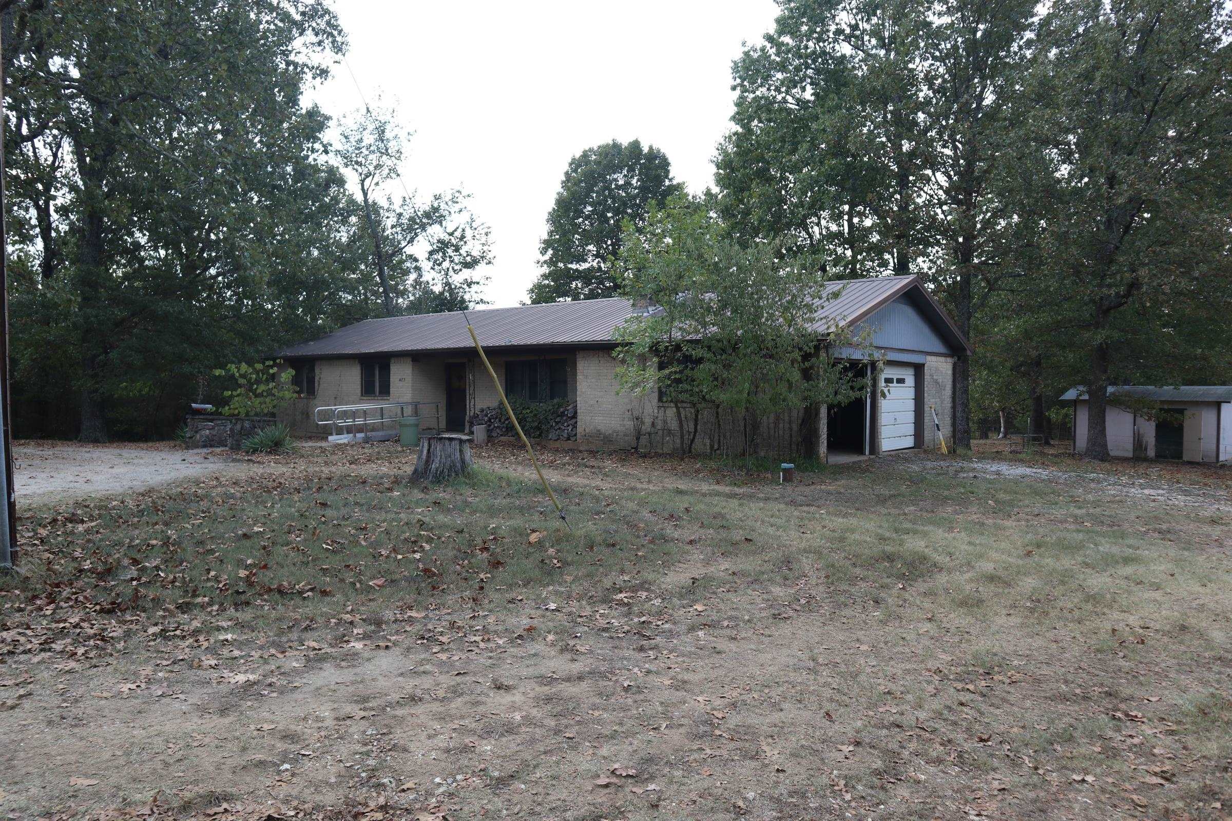 483 Ridge Rd Property Photo 3