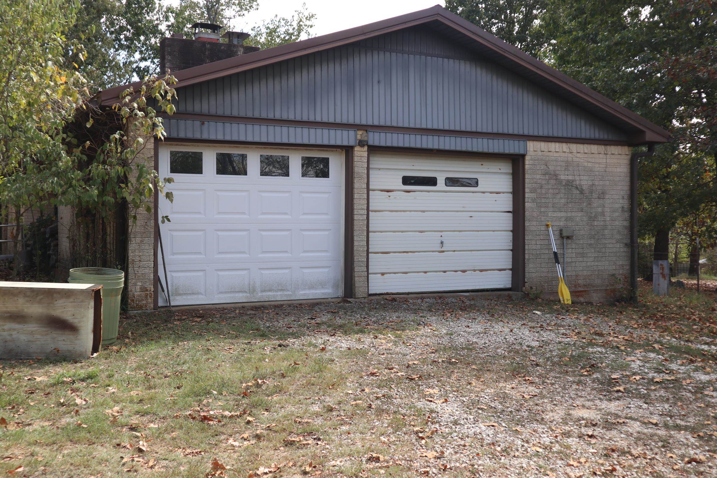 483 Ridge Rd Property Photo 5