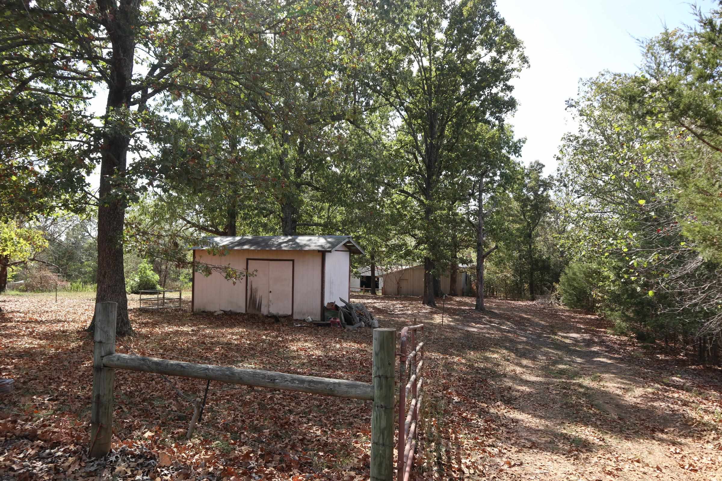 483 Ridge Rd Property Photo 29