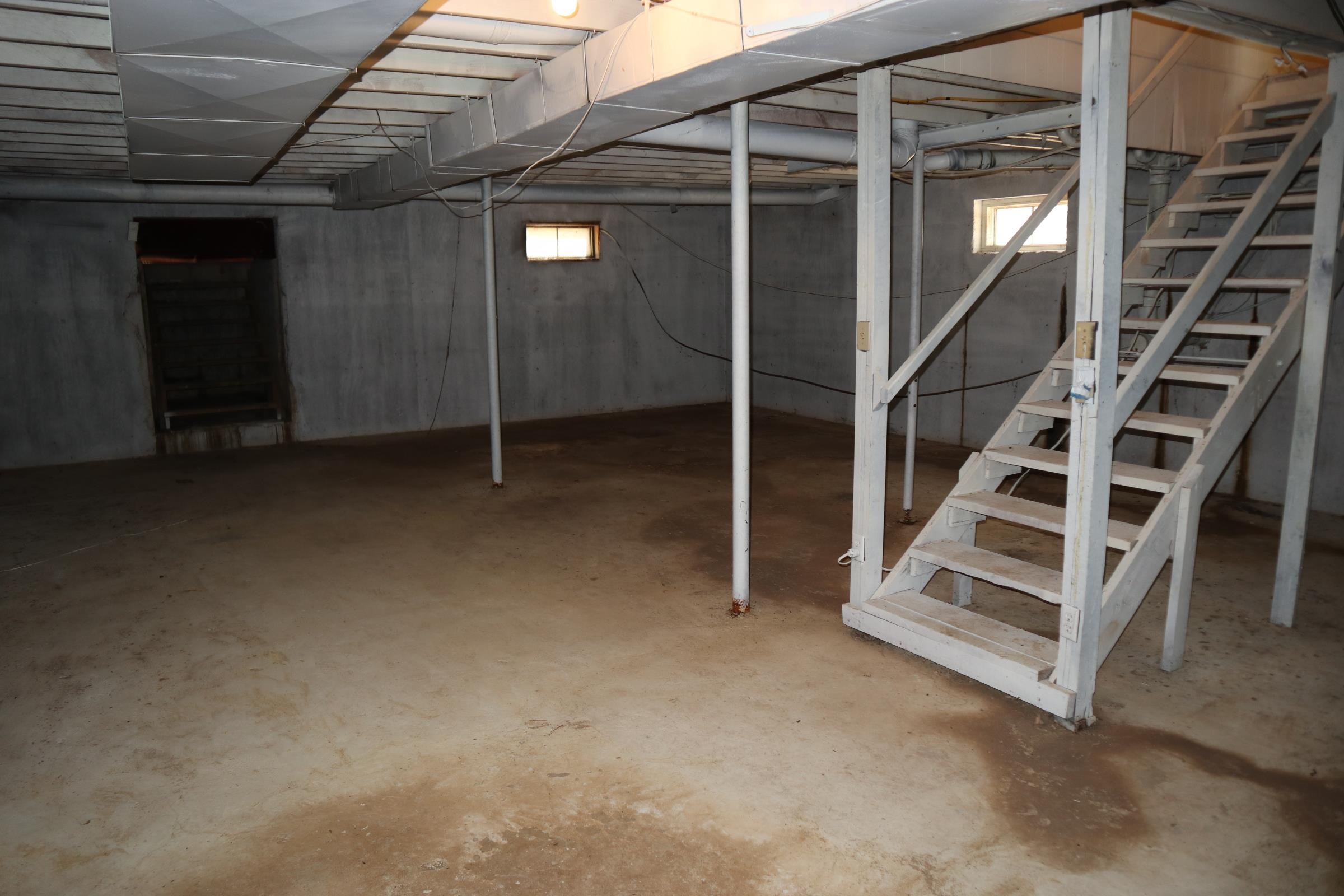 483 Ridge Rd Property Photo 40