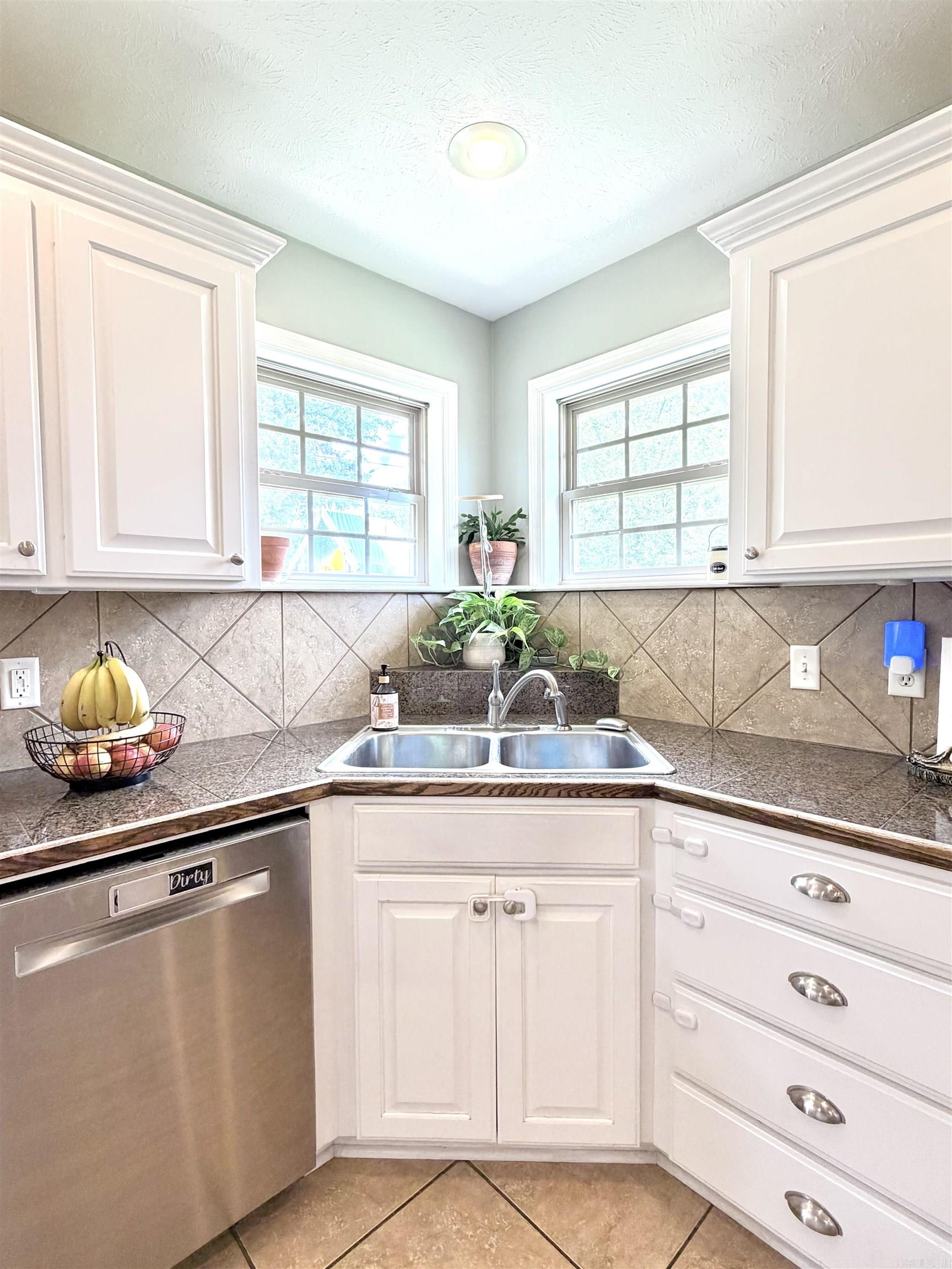 63 Rebecca Lane Property Photo 12
