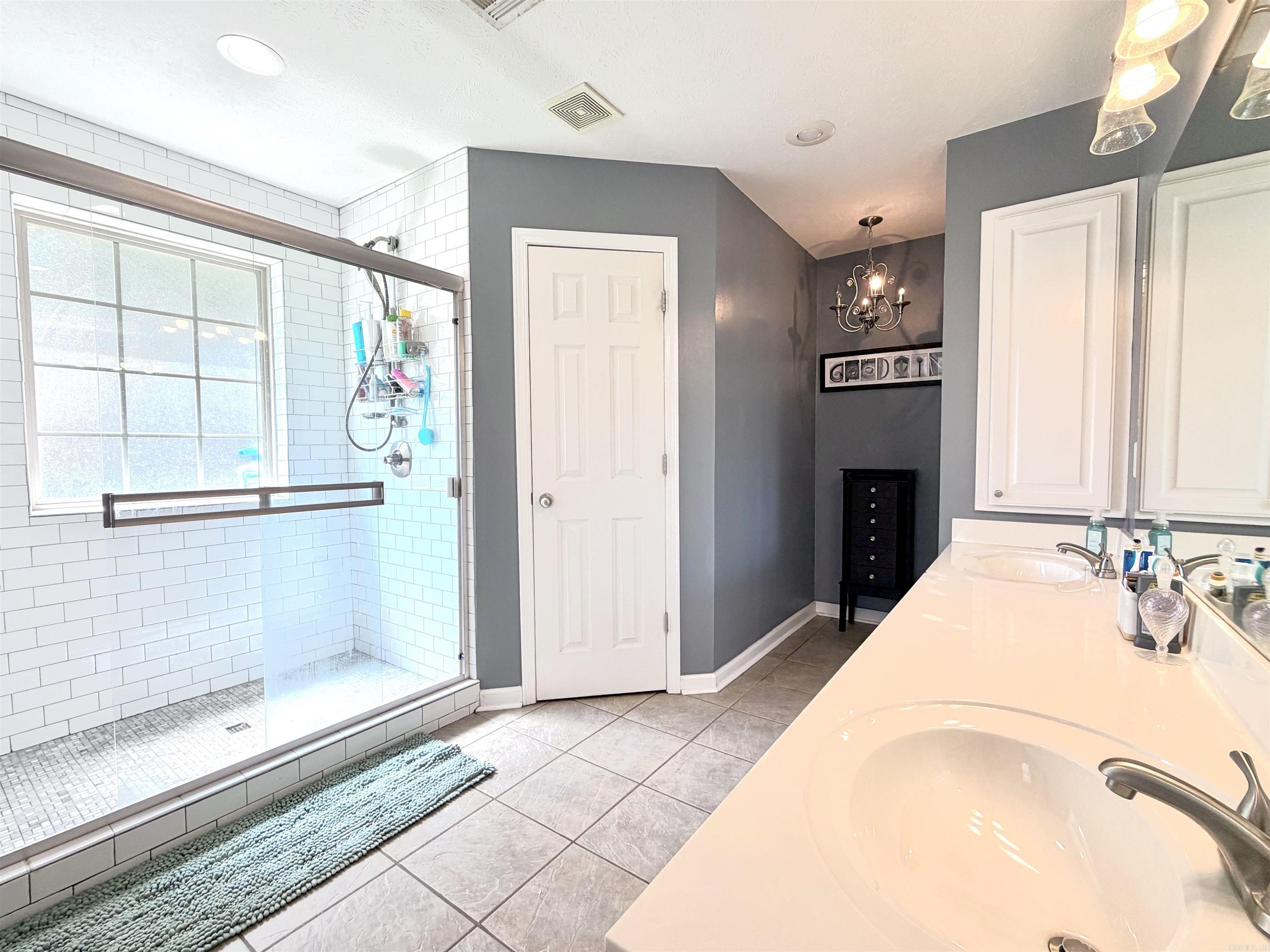 63 Rebecca Lane Property Photo 18