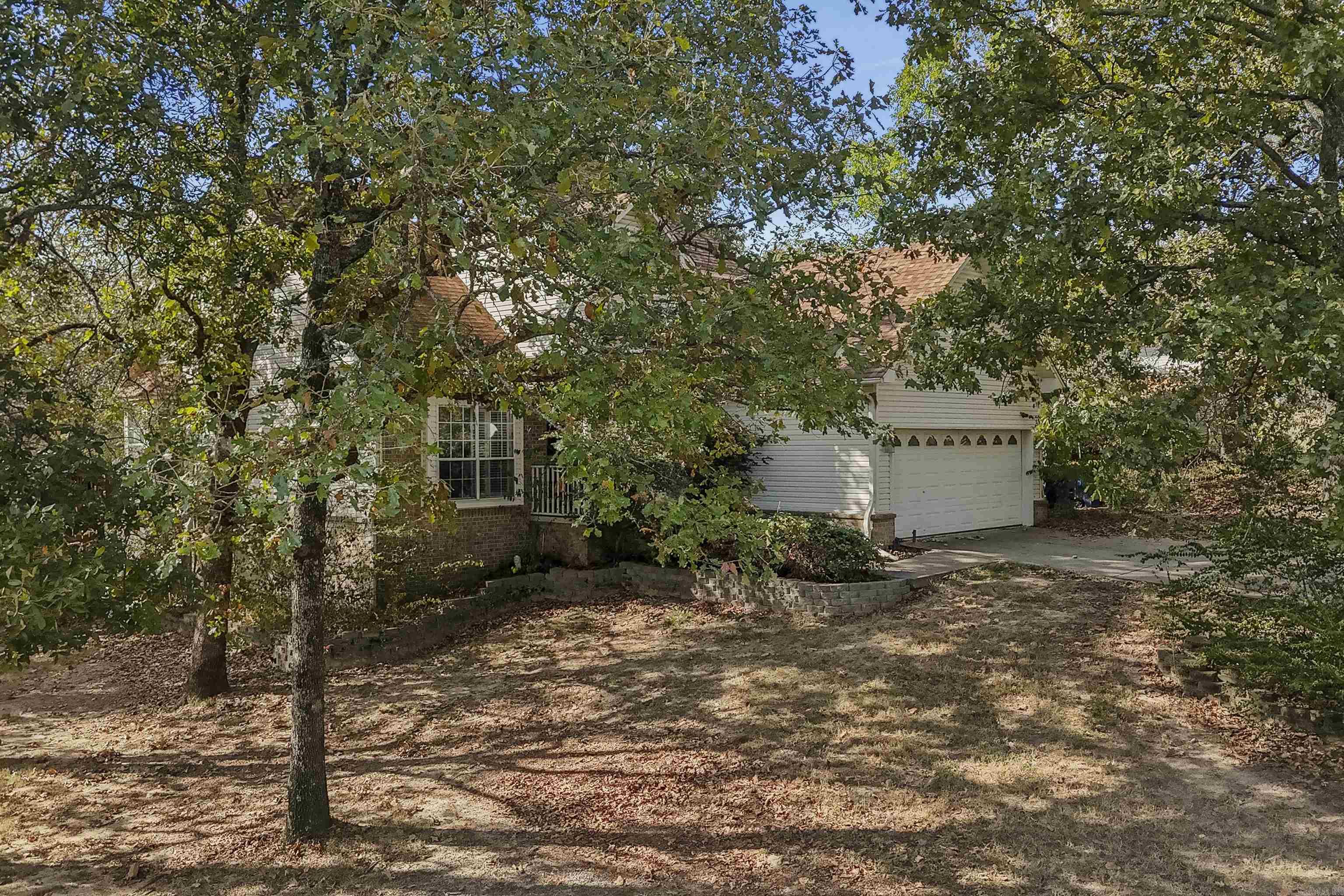 27 Sunflower Drive Property Photo 2