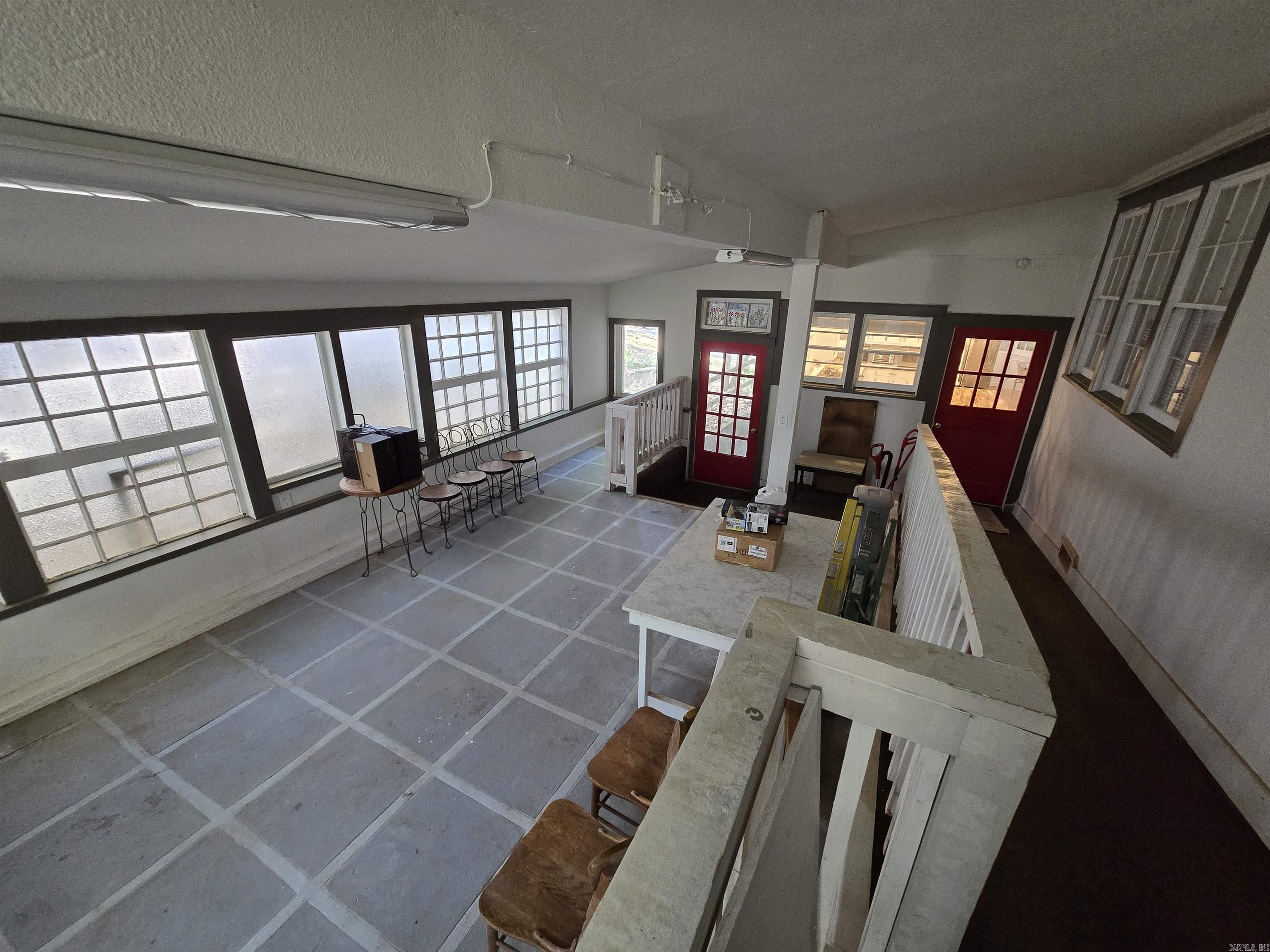 300 N Sixth Street Property Photo 35