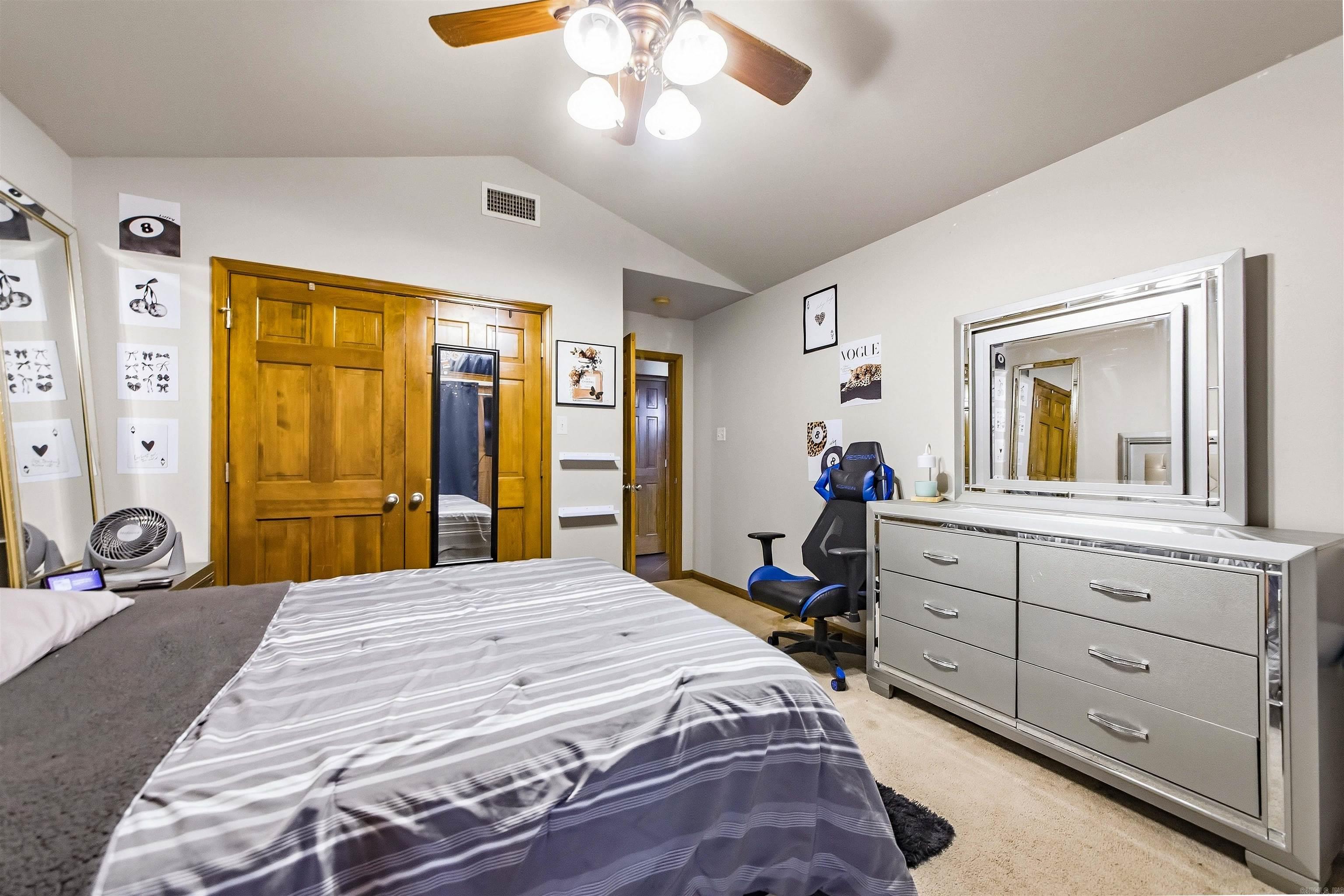 6720 Foxrun East End Drive Property Photo 16