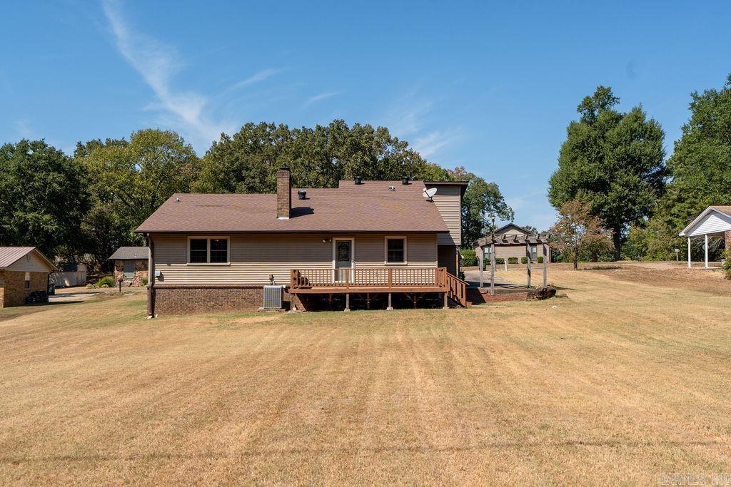 205 Clubhouse Dr. Property Photo 42
