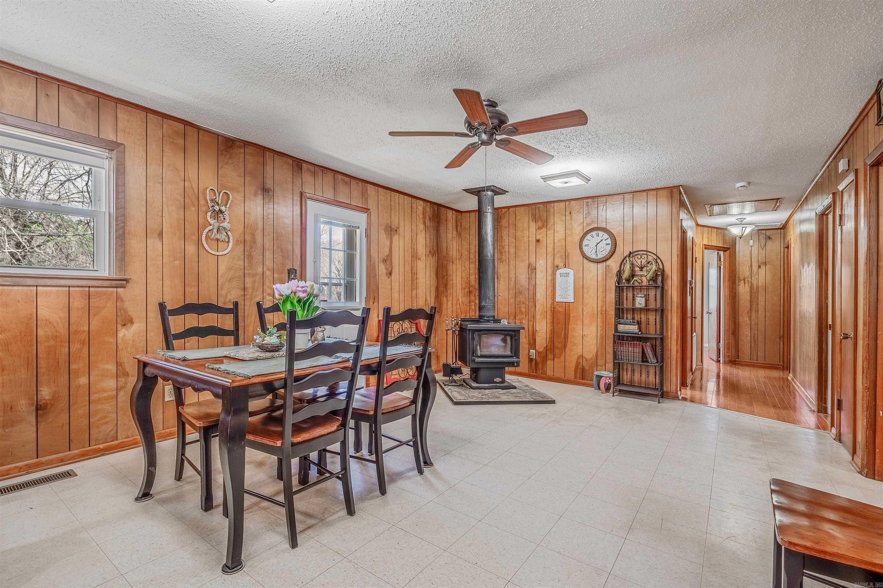 11902 Chariot Drive Property Photo 9