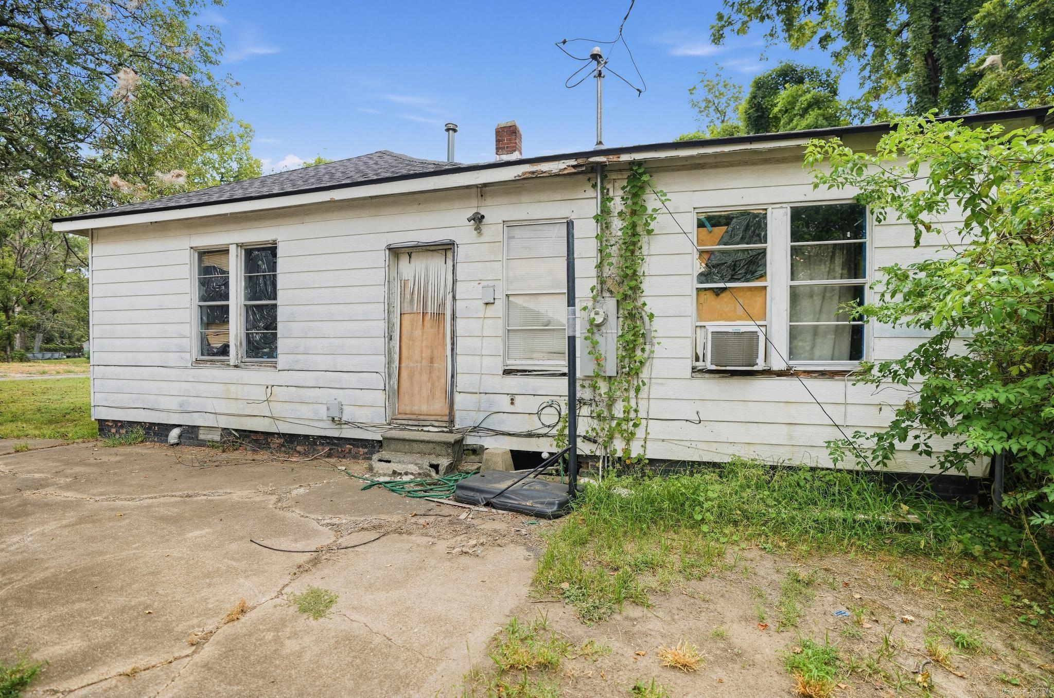 220 Elizabeth Avenue Property Photo 19