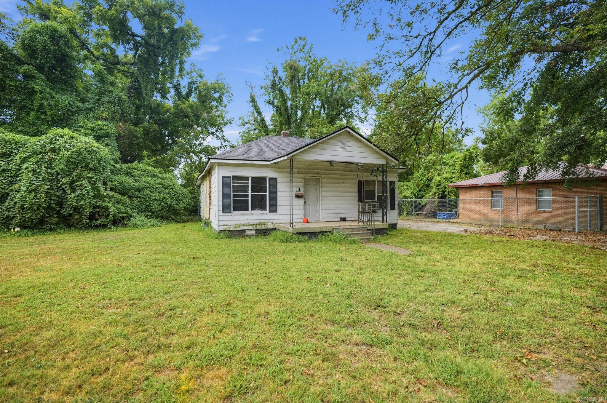 220 Elizabeth Avenue Property Photo 22