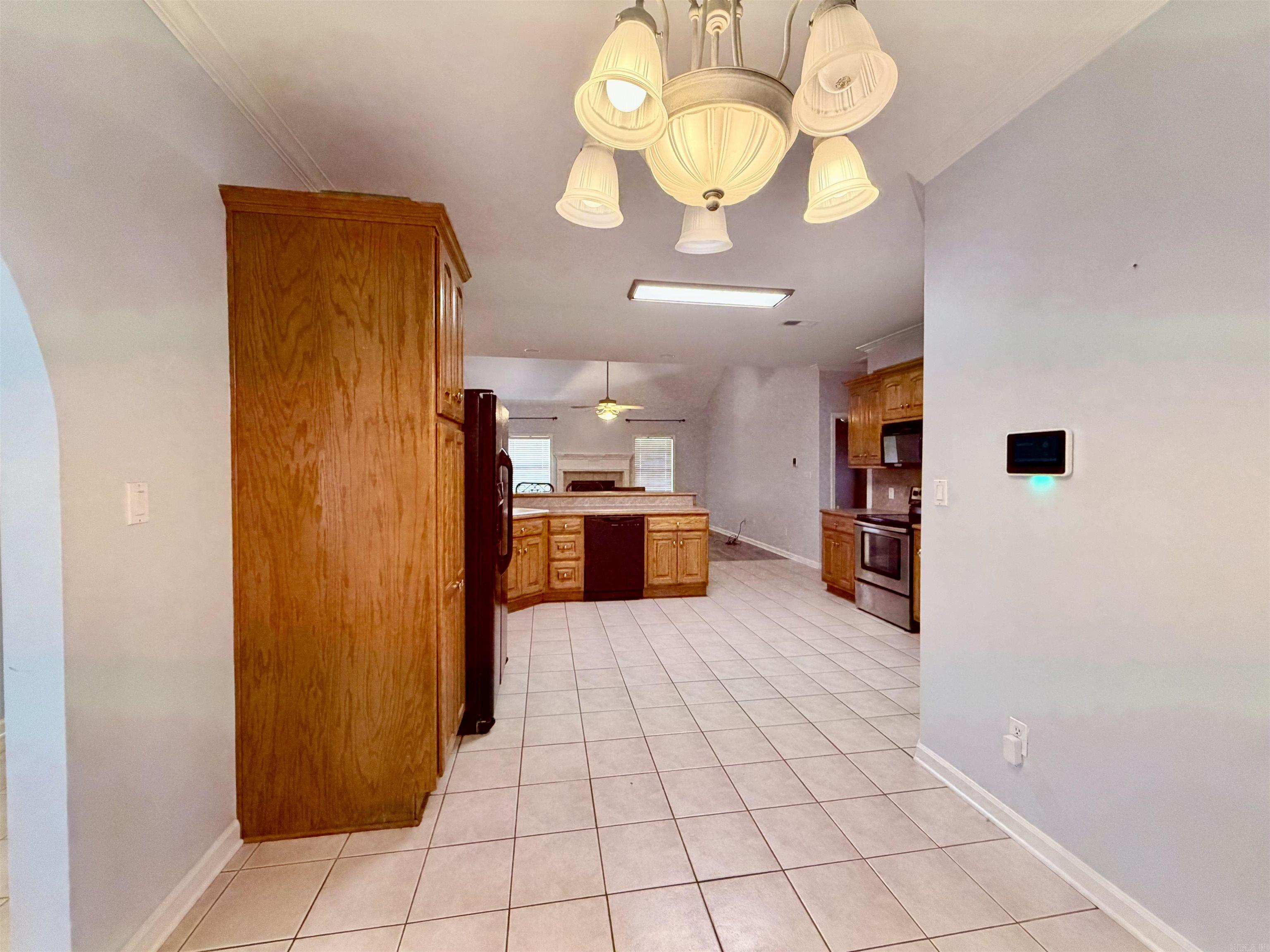907 W Palm Street Property Photo 11