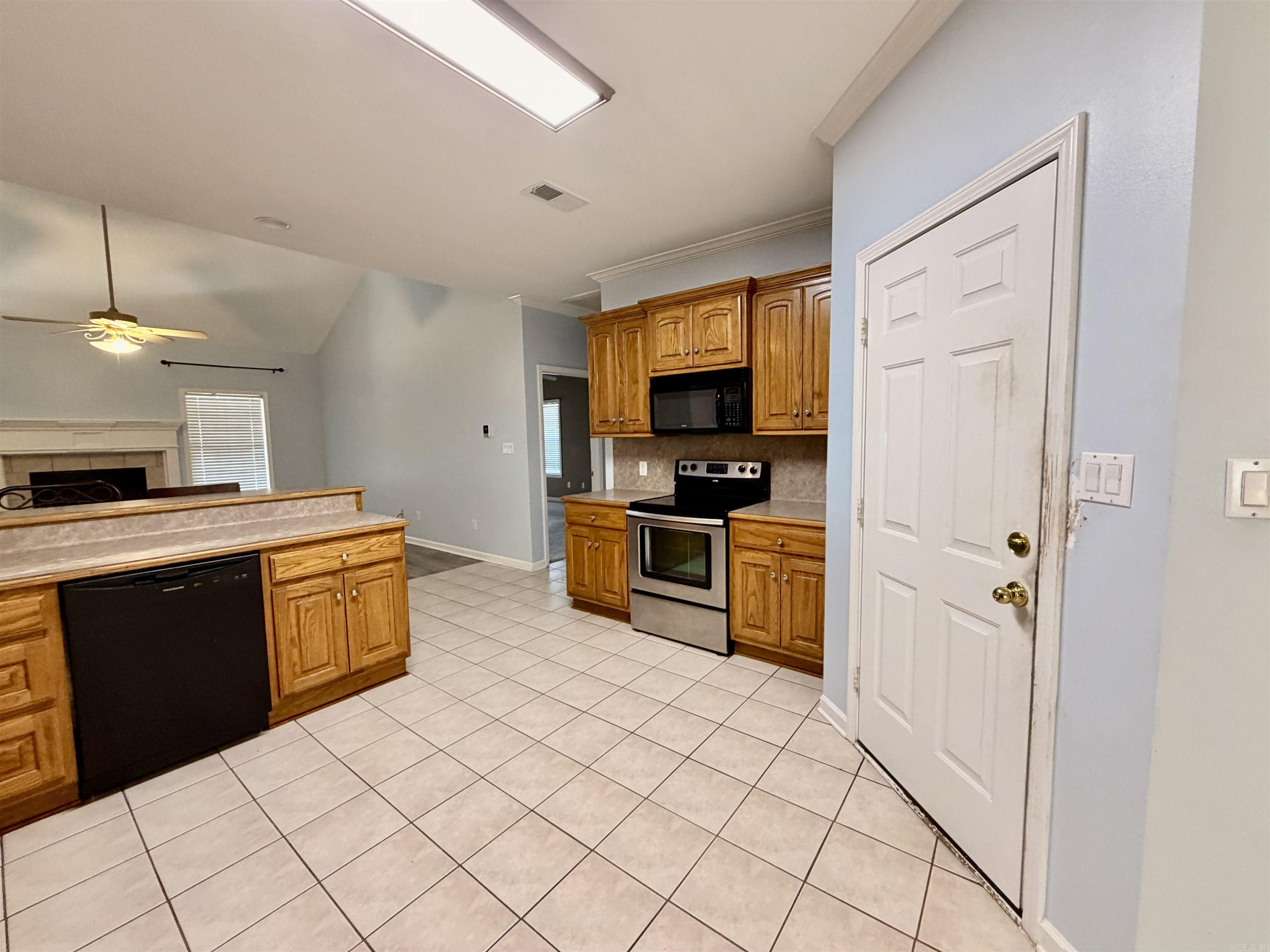 907 W Palm Street Property Photo 12