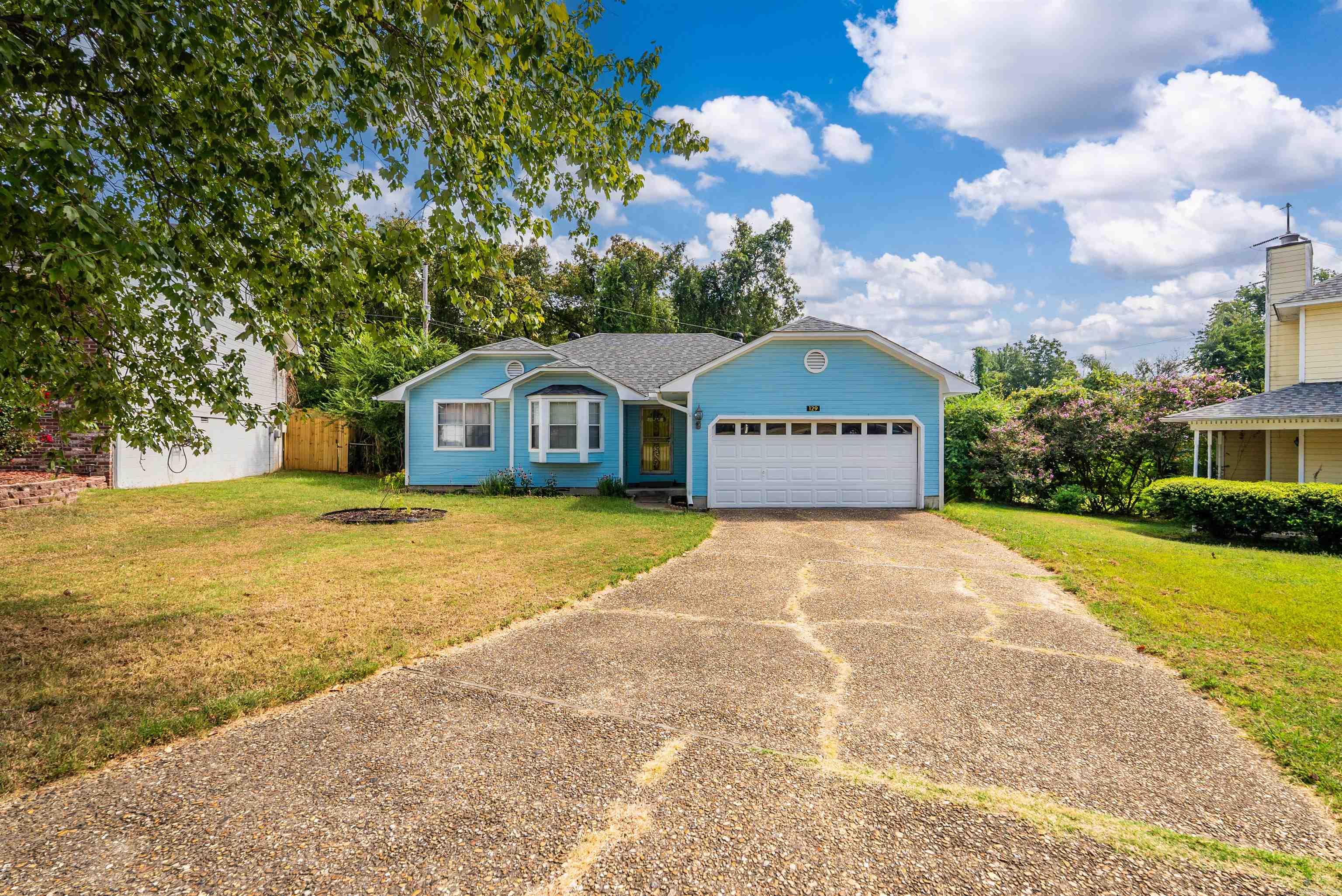 129 ALMOND Cove