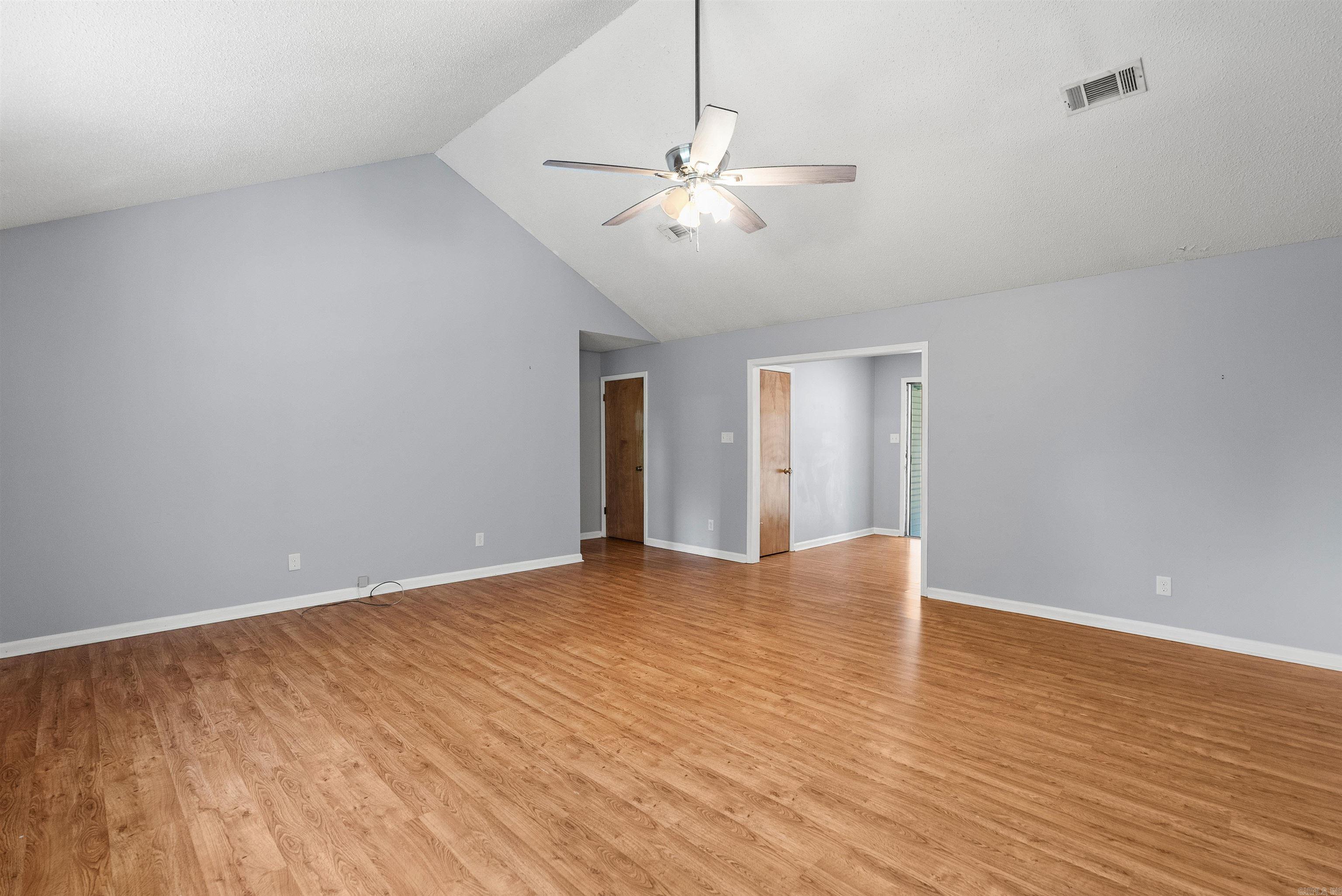 129 Almond Cove Property Photo 8