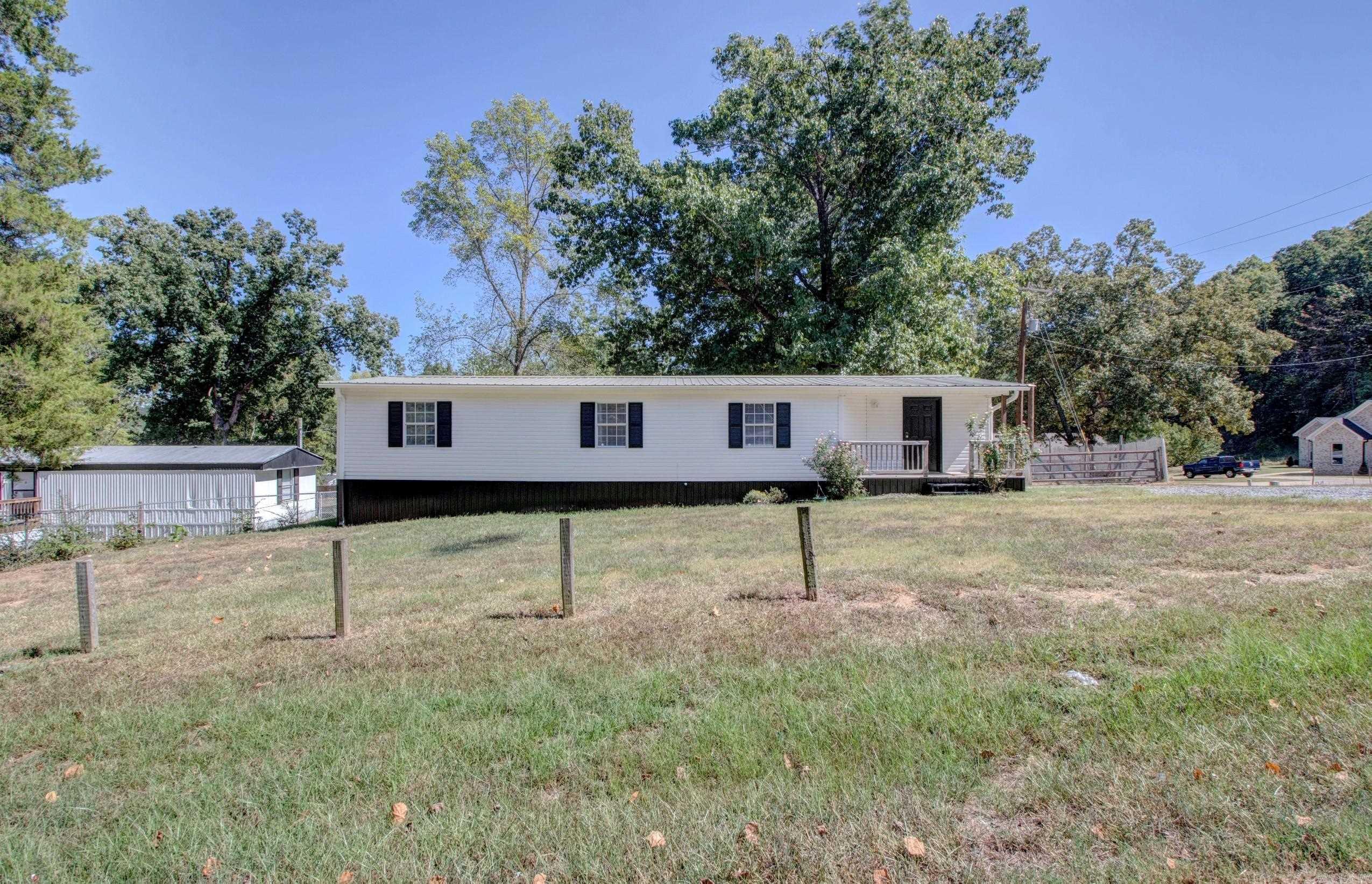 15520 Birch Drive Property Photo 2