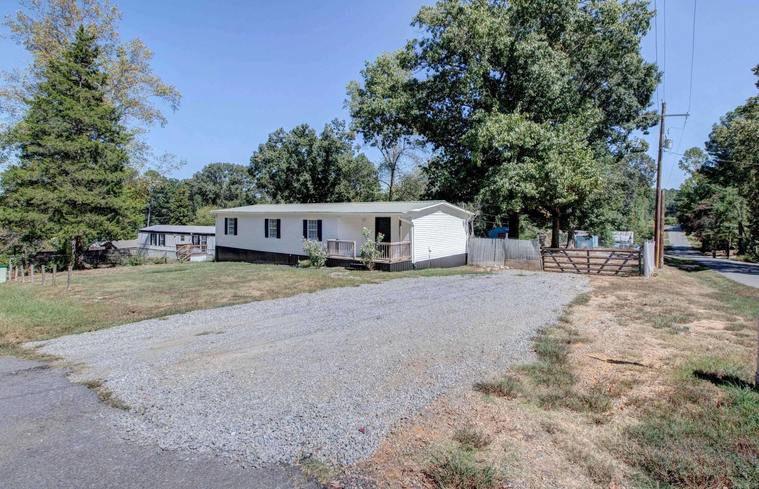 15520 Birch Drive Property Photo 3
