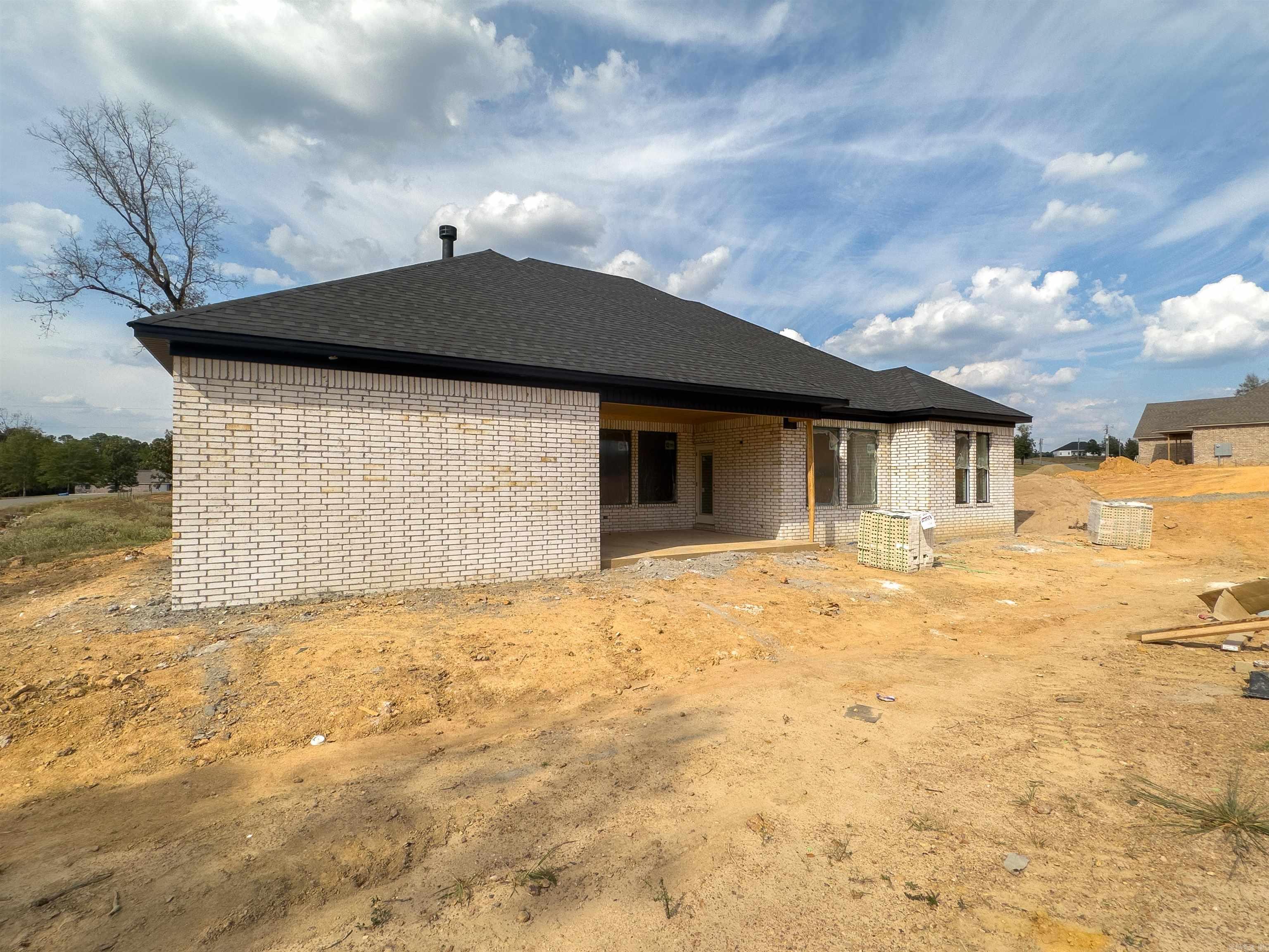 1049 Creekwood Cir Property Photo 19