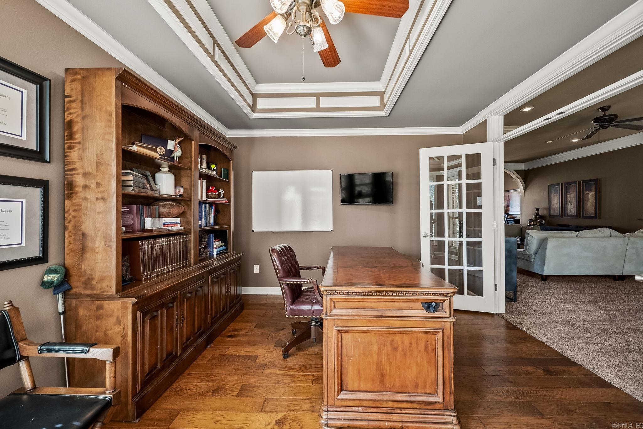 152 Marseille Property Photo 27