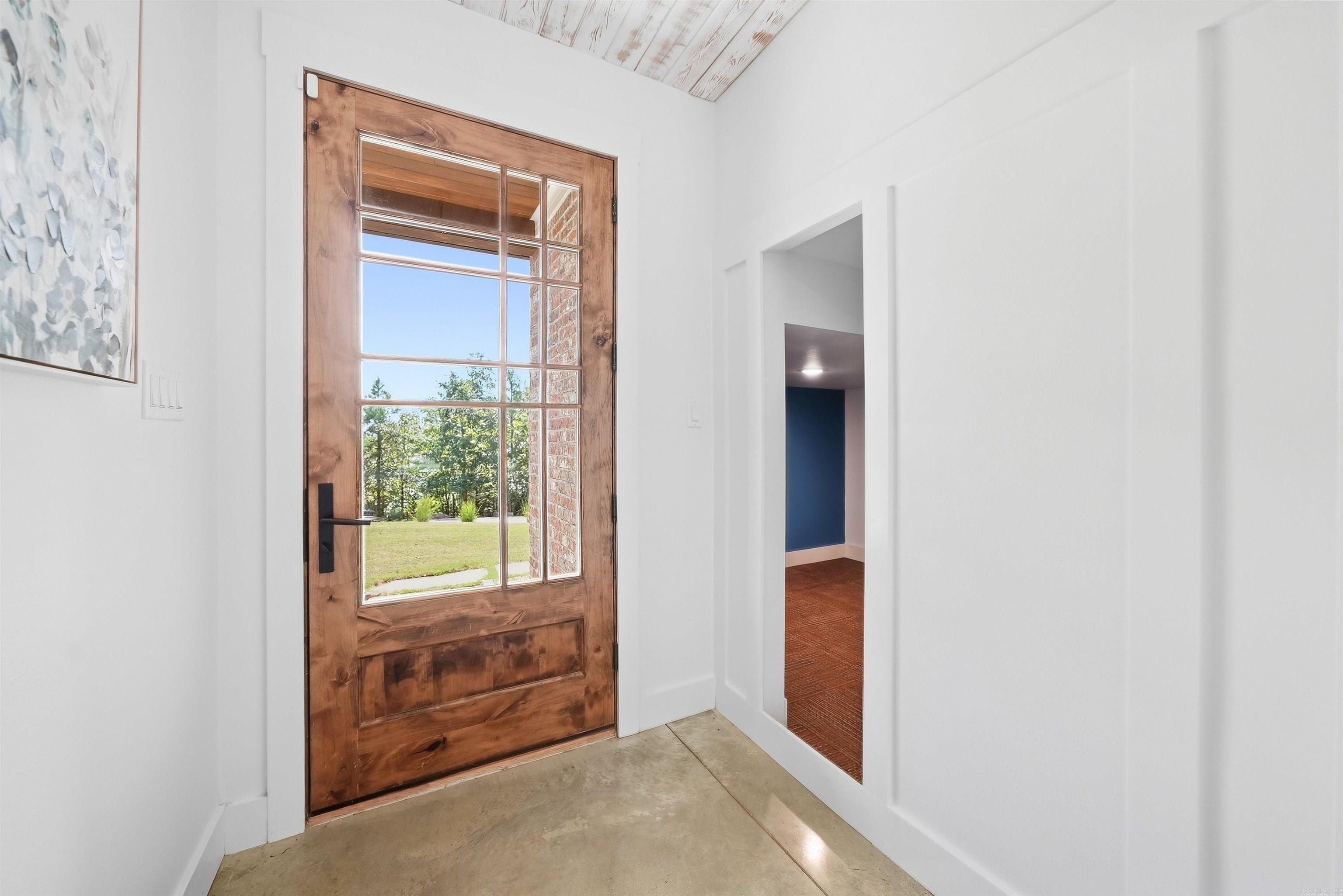 1520 Midland Road Property Photo 2