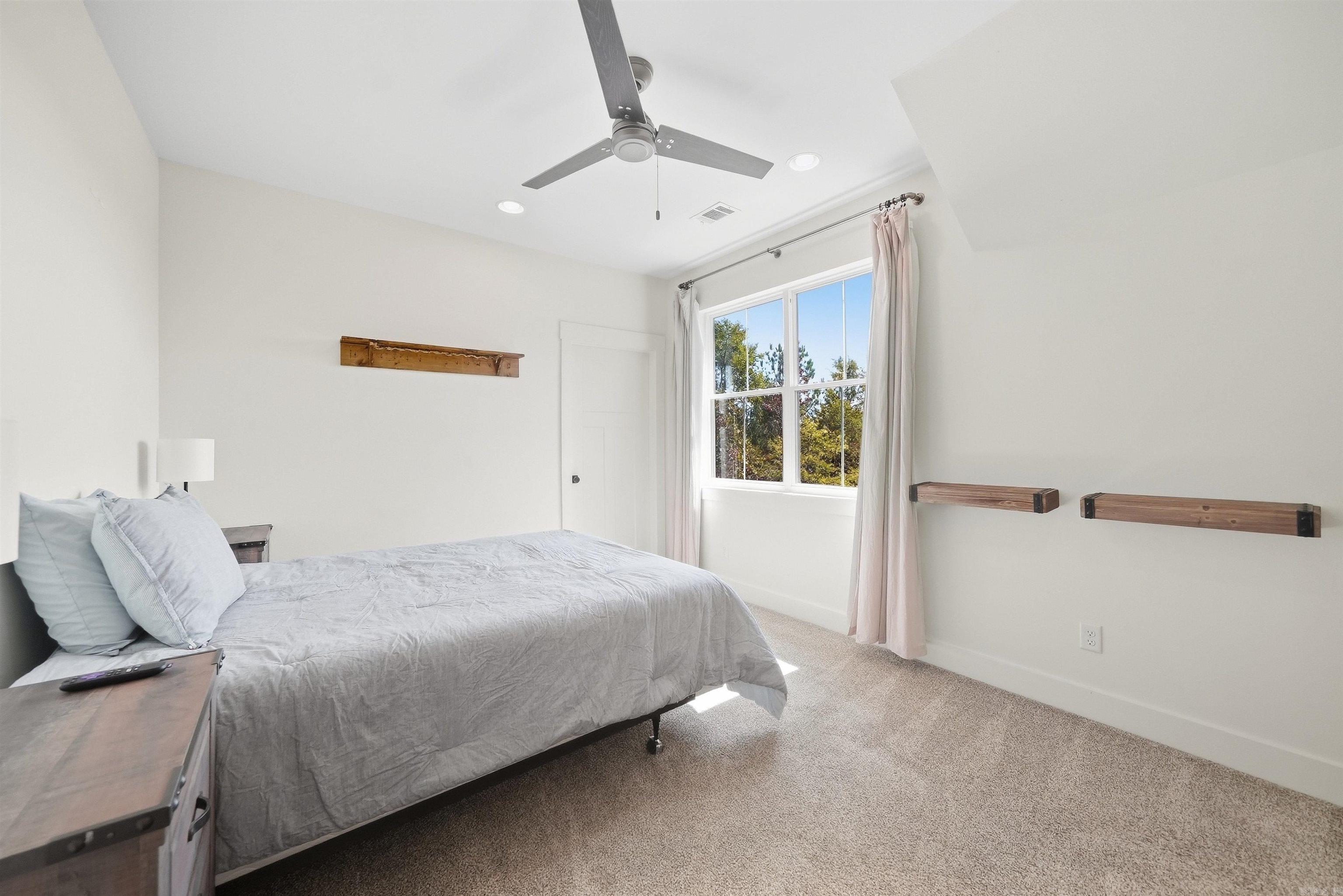 1520 Midland Road Property Photo 26