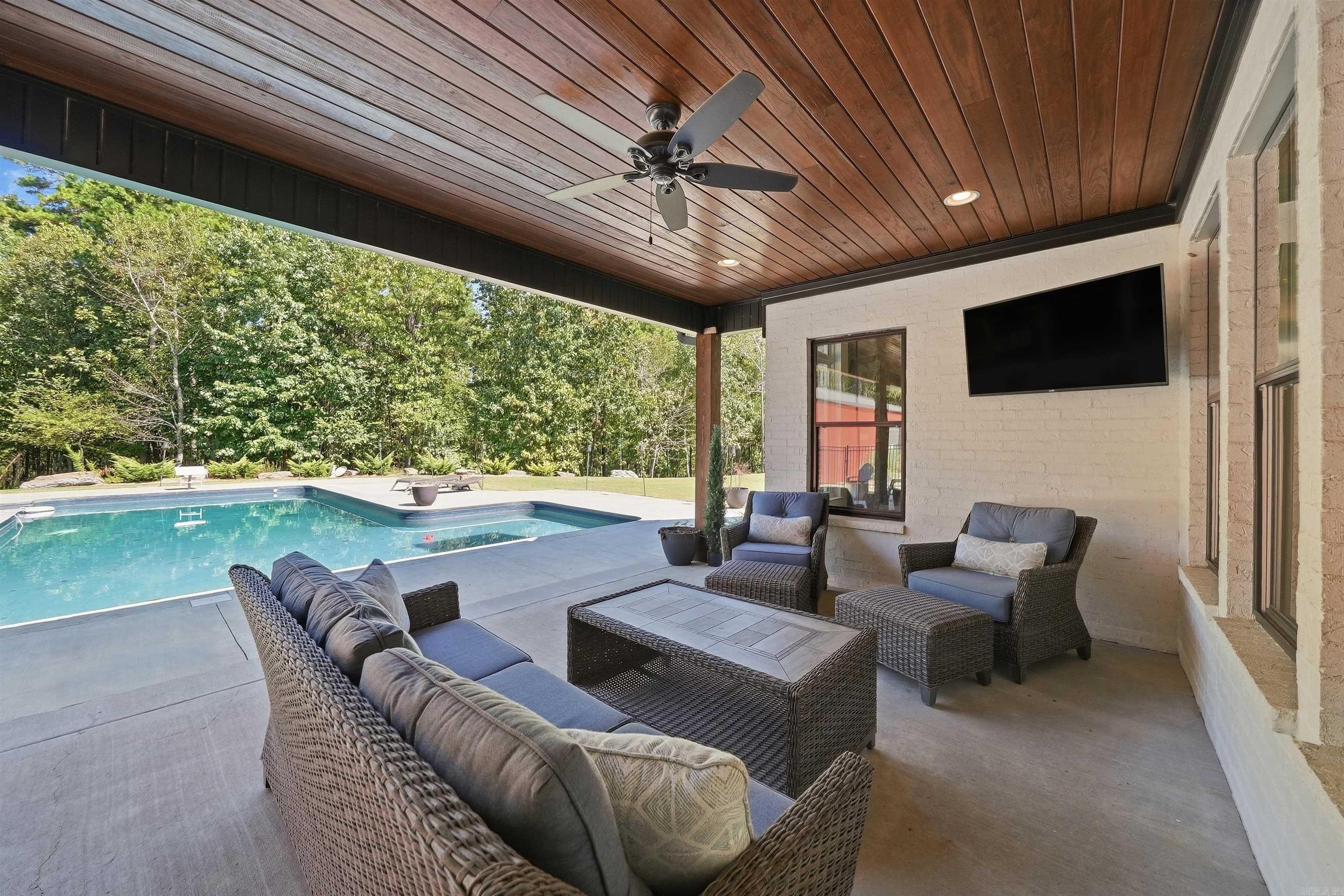 1520 Midland Road Property Photo 34