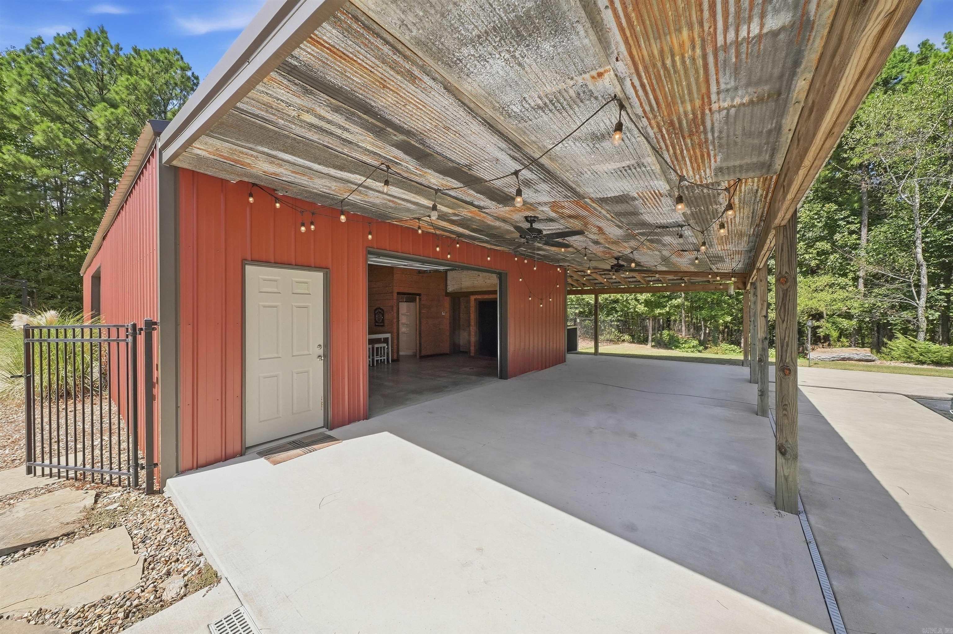 1520 Midland Road Property Photo 39