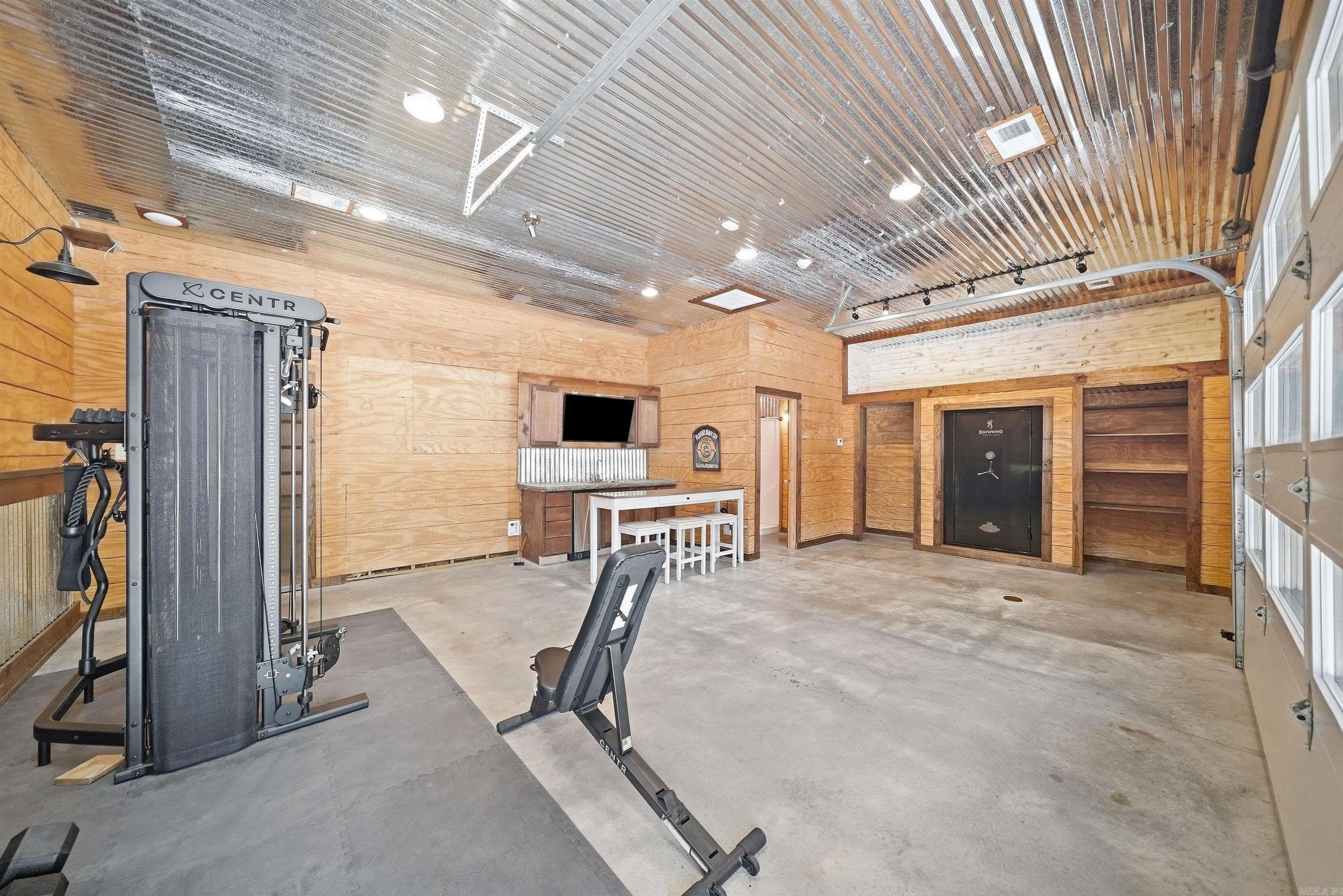 1520 Midland Road Property Photo 41